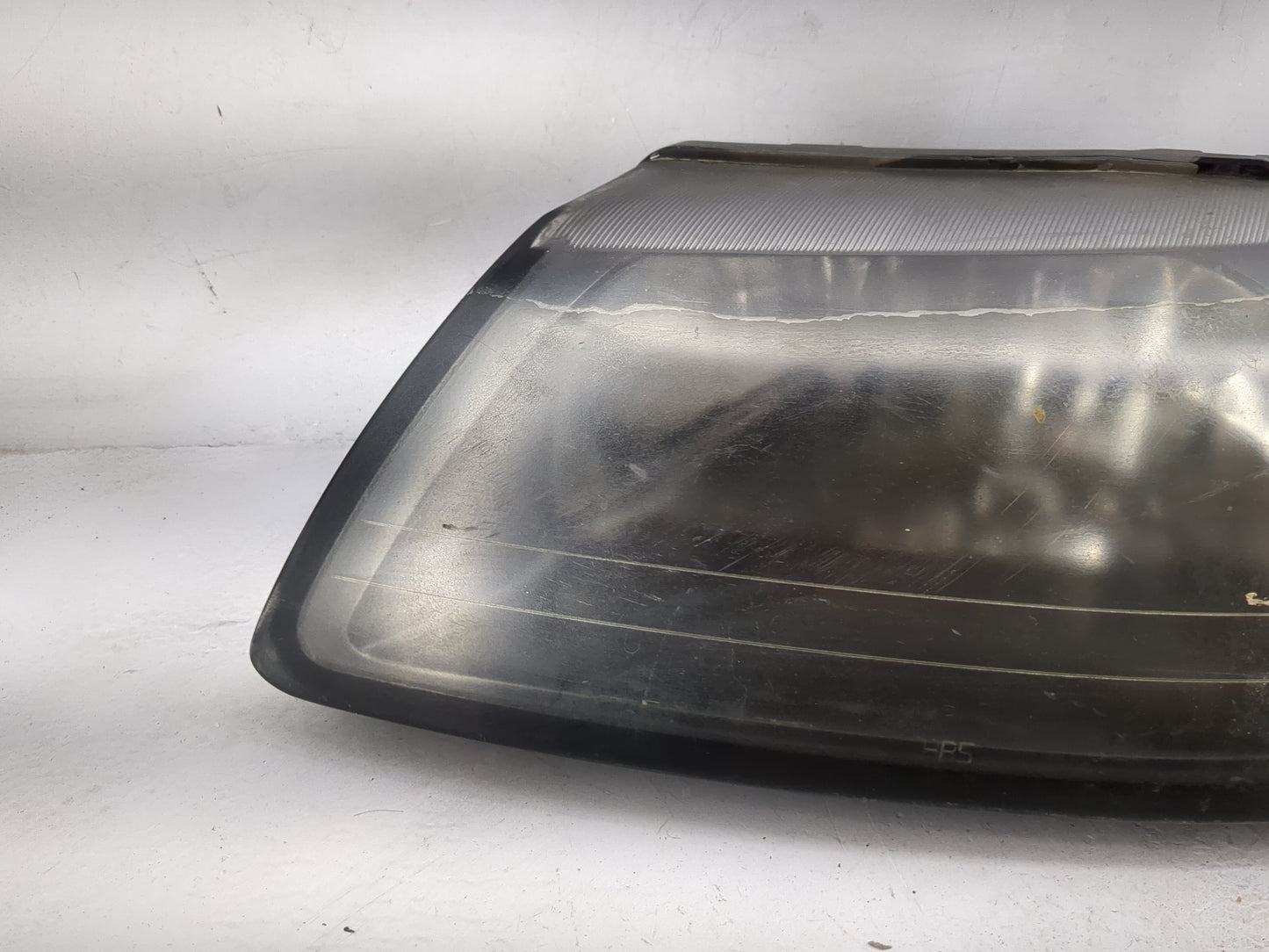 2001-2004 Ford Mustang Driver Left Oem Head Light Headlight Lamp 1481359 - Oemusedautoparts1.com