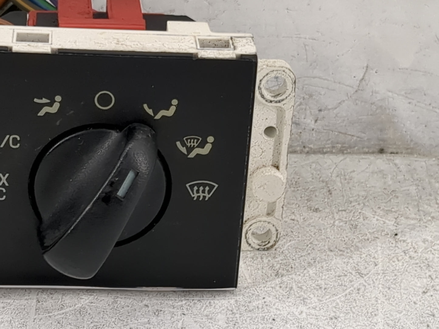 2001-2004 Ford Mustang Climate Control Module Temperature AC/Heater Replacement Fits Fits 2001 2002 2003 2004 OEM Used Auto 