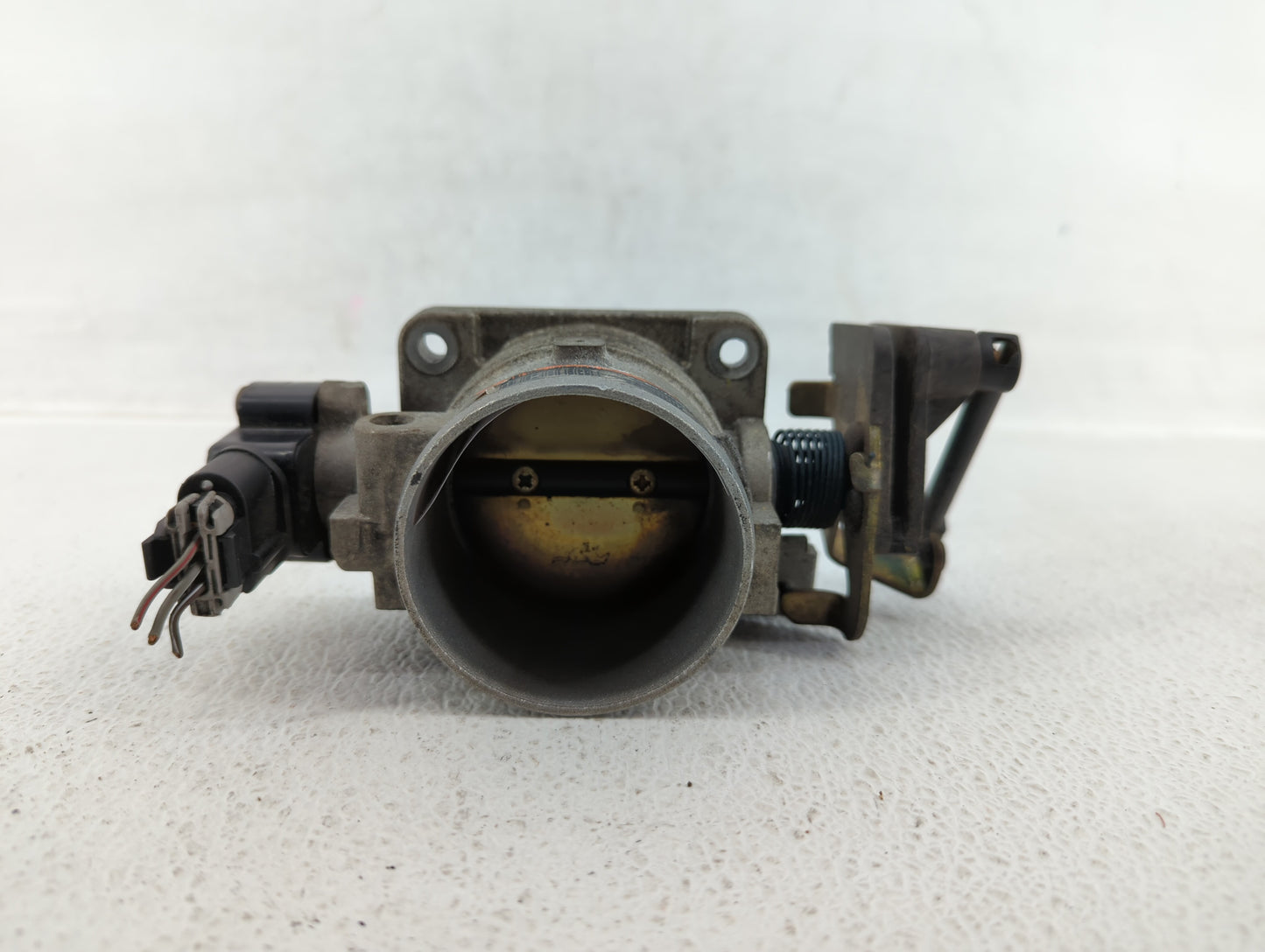 2002-2004 Ford Mustang Throttle Body P/N:2R3U-BA F4SF 9B989 Fits Fits 2002 2003 2004 OEM Used Auto Parts - Oemusedautoparts1