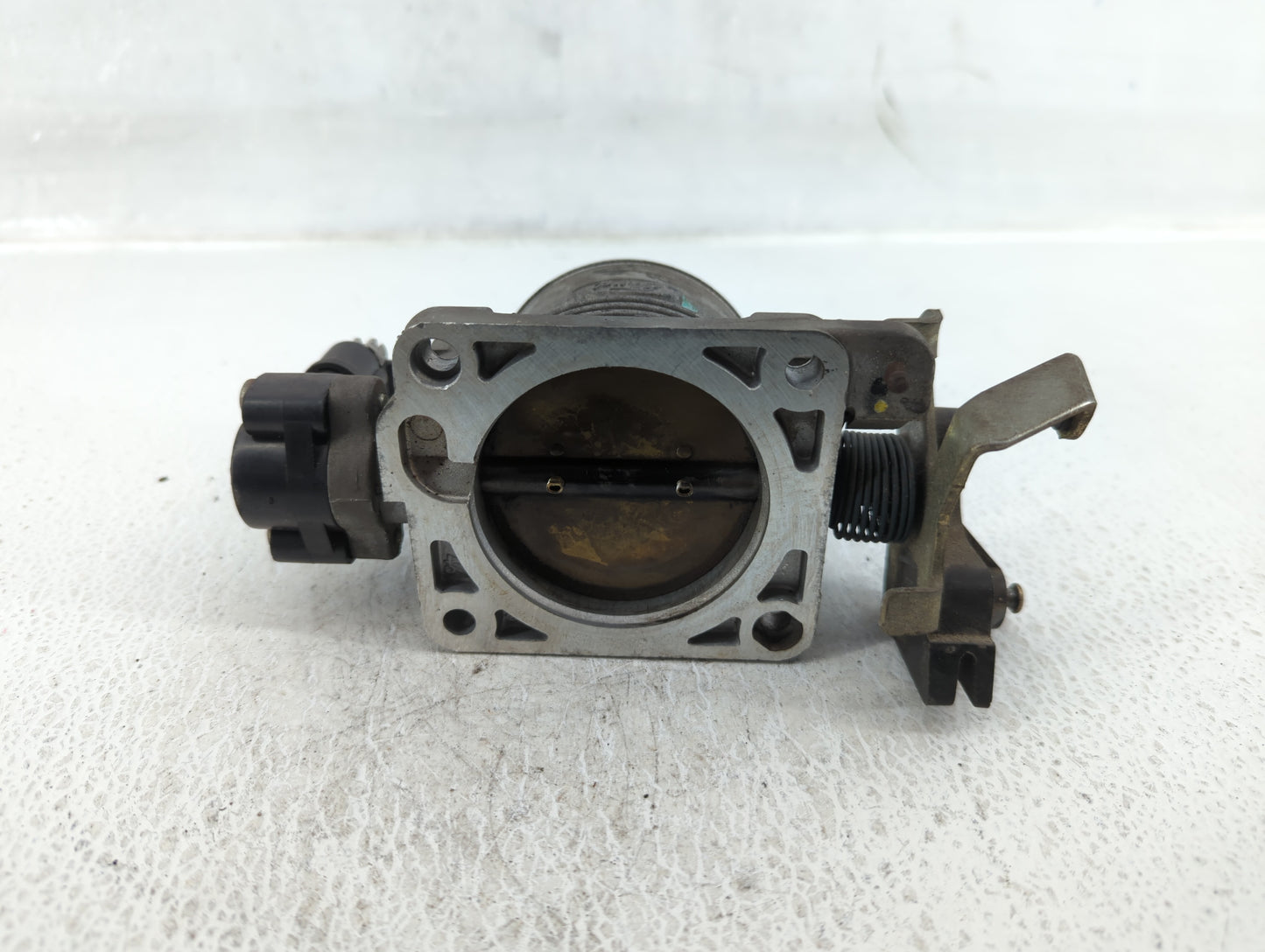 2002-2004 Ford Mustang Throttle Body P/N:2R3U-BA F4SF 9B989 Fits Fits 2002 2003 2004 OEM Used Auto Parts - Oemusedautoparts1