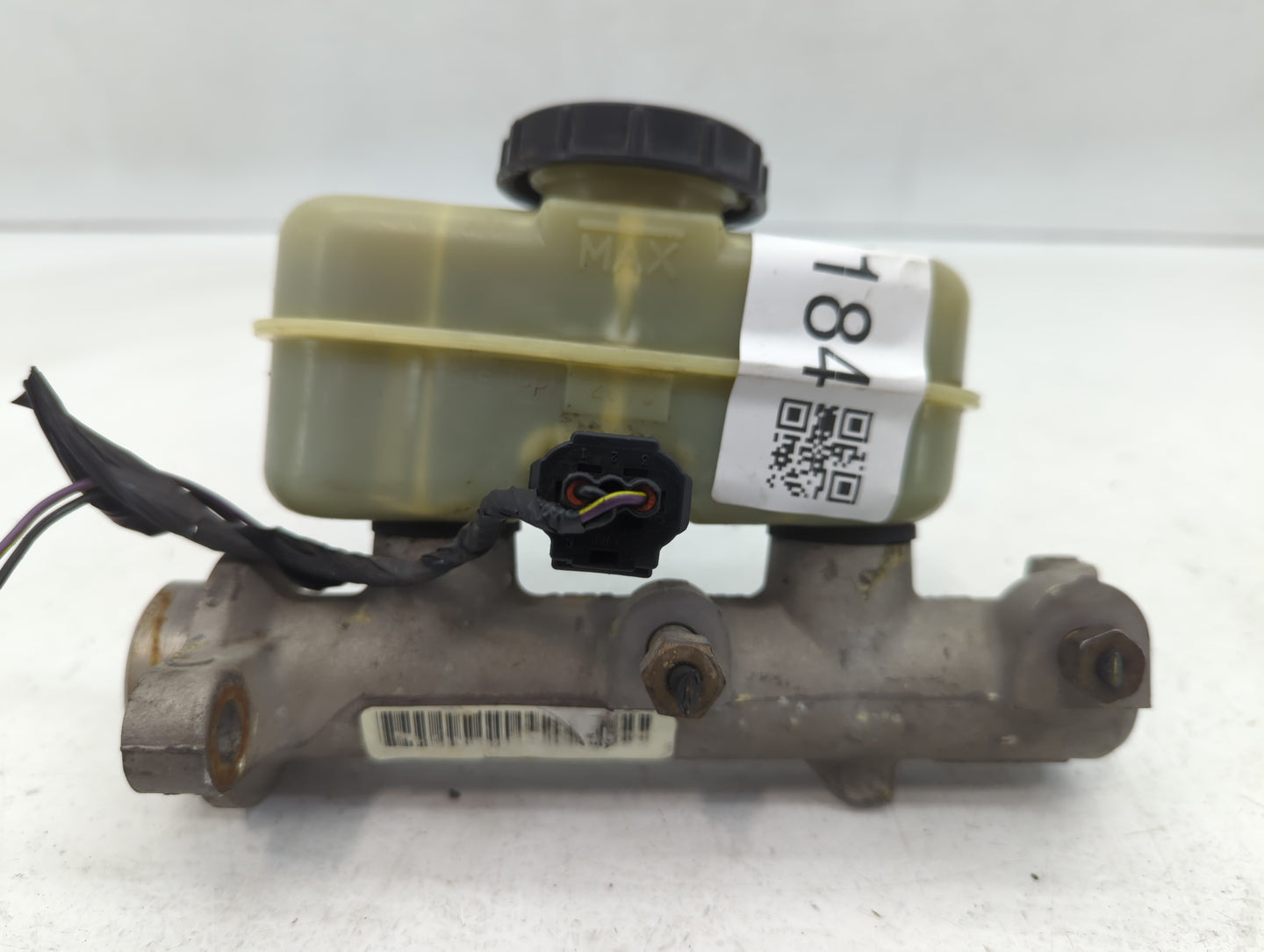 1999-2004 Ford Mustang Brake Master Cylinder - Oemusedautoparts1.com