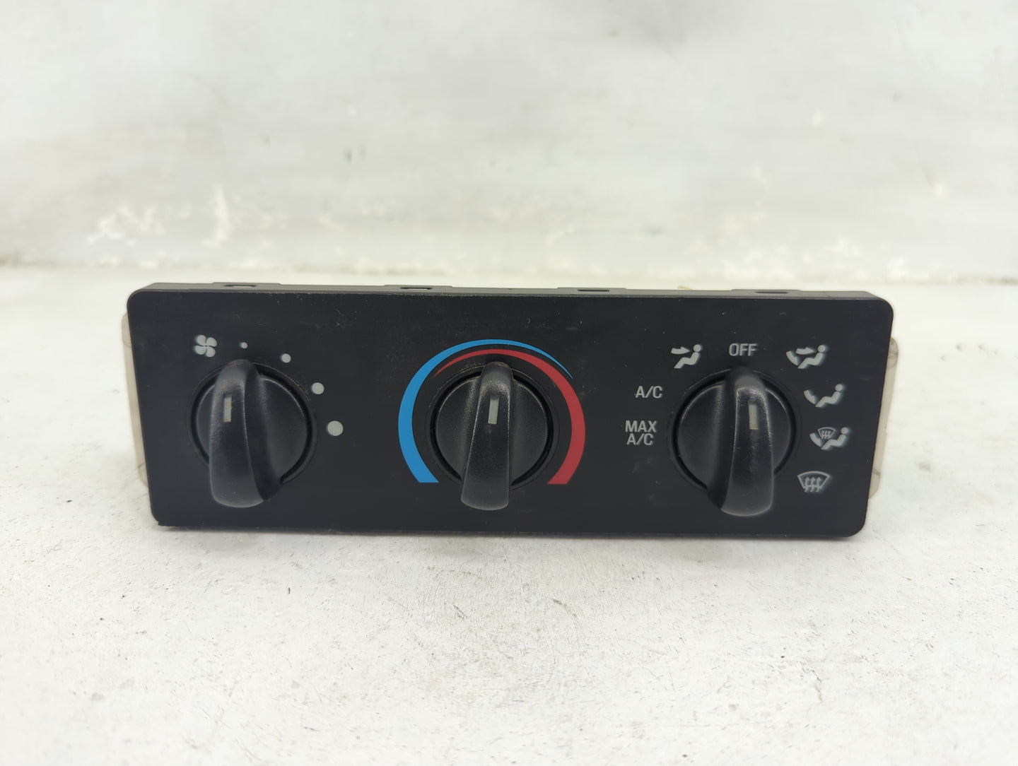 2000-2003 Ford Ranger Climate Control Module Temperature AC/Heater Replacement Fits Fits 2000 2001 2002 2003 OEM Used Auto P