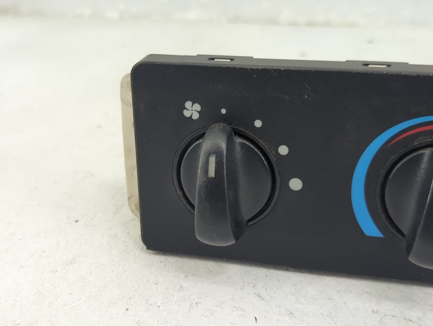 2000-2003 Ford Ranger Climate Control Module Temperature AC/Heater Replacement Fits Fits 2000 2001 2002 2003 OEM Used Auto P