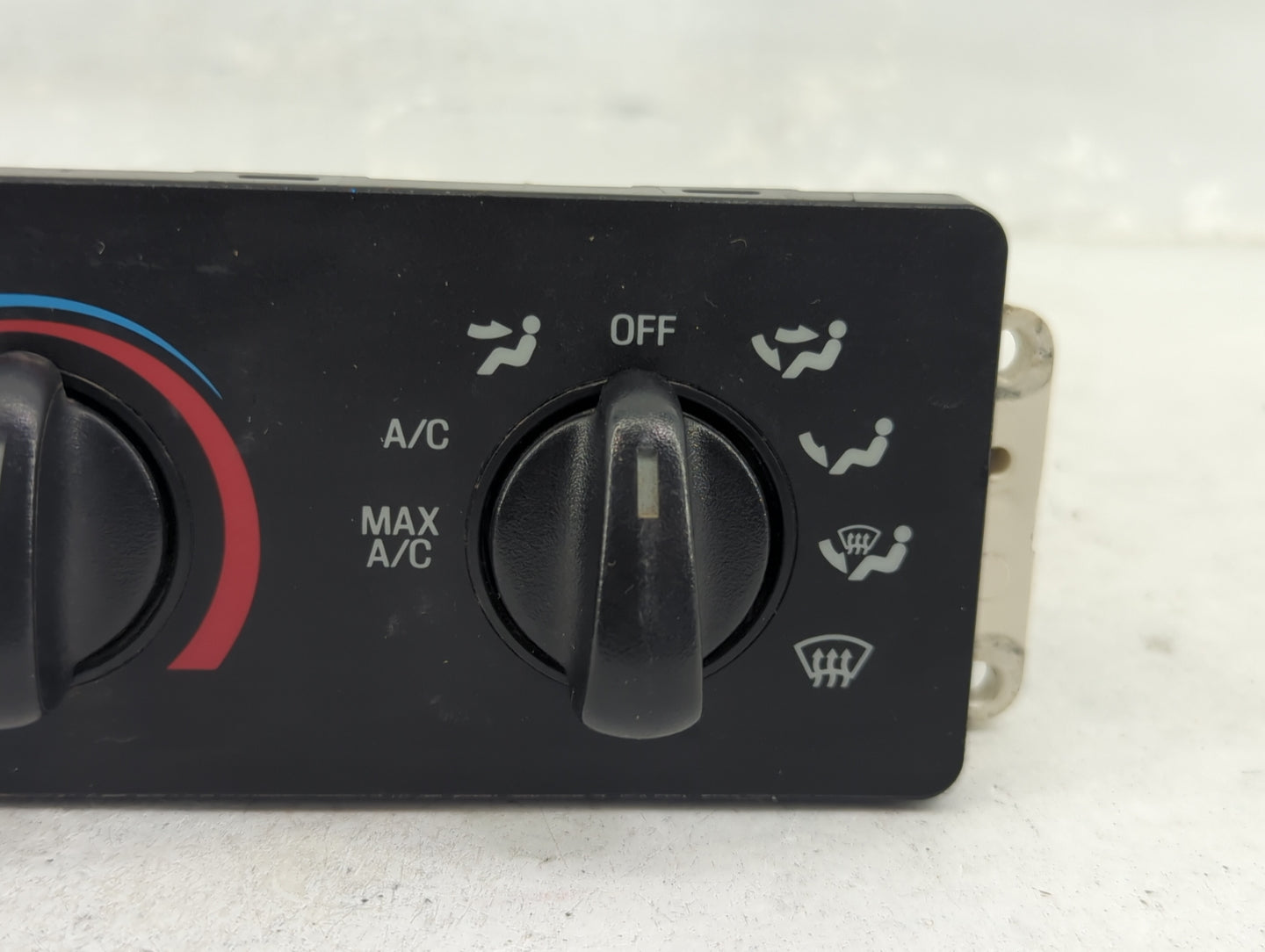 2000-2003 Ford Ranger Climate Control Module Temperature AC/Heater Replacement Fits Fits 2000 2001 2002 2003 OEM Used Auto P