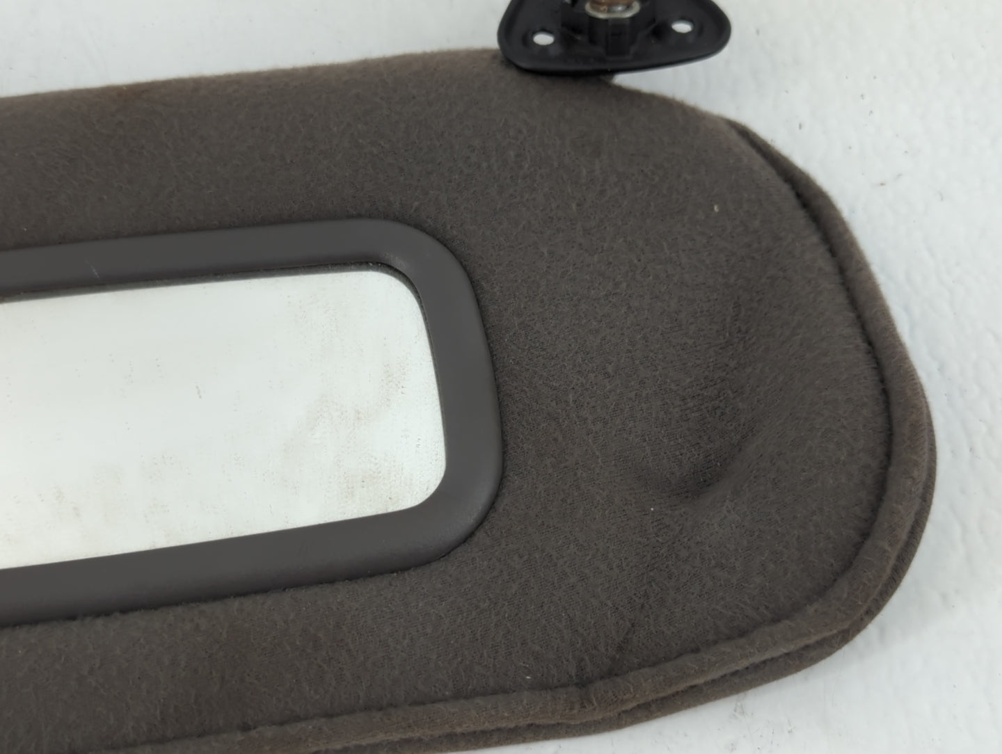 2000-2002 Ford Ranger Sun Visor Shade Replacement Passenger Right Mirror Fits Fits 2000 2001 2002 OEM Used Auto Parts - Oemu