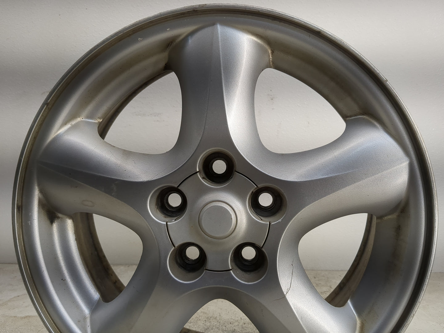 2000-2007 Ford Taurus Oem Wheel Rim - Oemusedautoparts1.com