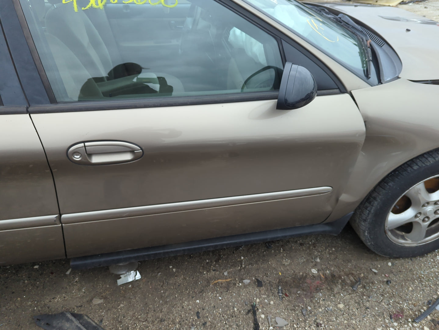 2000-2007 Ford Taurus Passenger Front Door Oem 1304152 - Oemusedautoparts1.com
