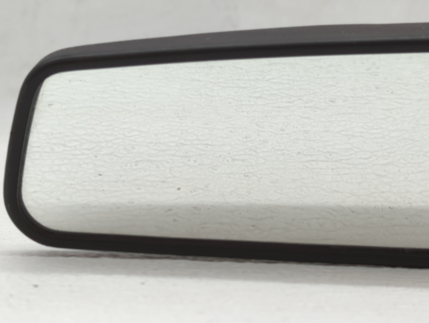 2002-2003 Ford Taurus Interior Rear View Mirror Replacement OEM P/N:IE8011083 Fits Fits 2002 2003 OEM Used Auto Parts - Oemu