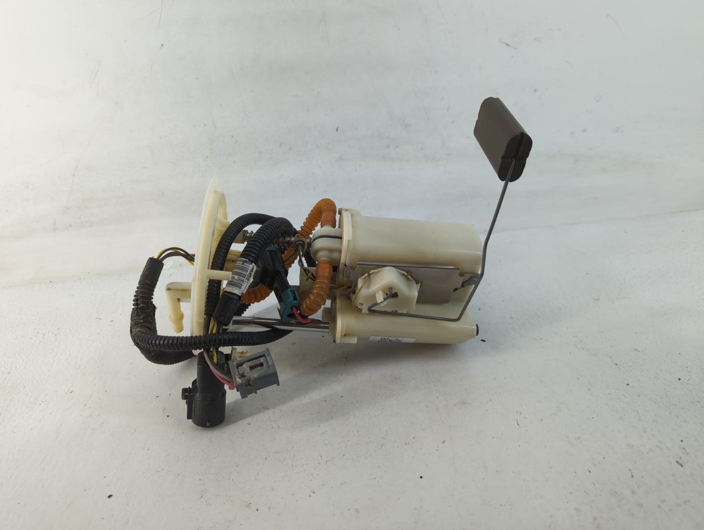 2002-2003 Ford Taurus Electrical Gas Fuel Pump Assembly - Oemusedautoparts1.com