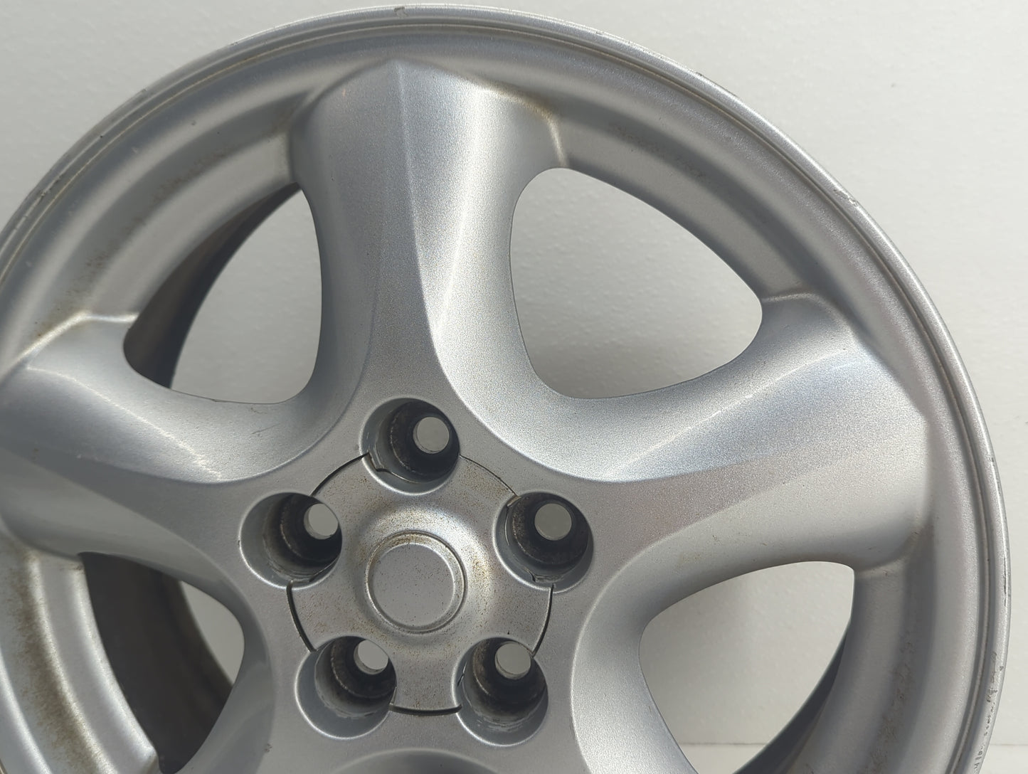 2000-2007 Ford Taurus Oem Wheel Rim 900308 - Oemusedautoparts1.com