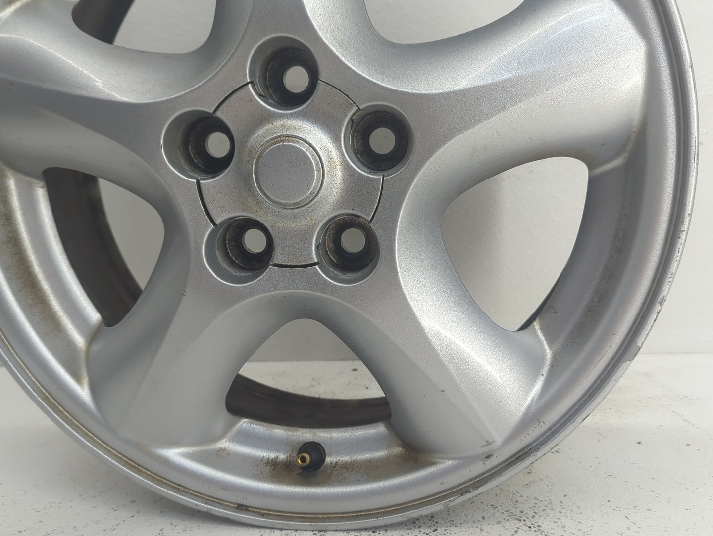 2000-2007 Ford Taurus Oem Wheel Rim 900308 - Oemusedautoparts1.com