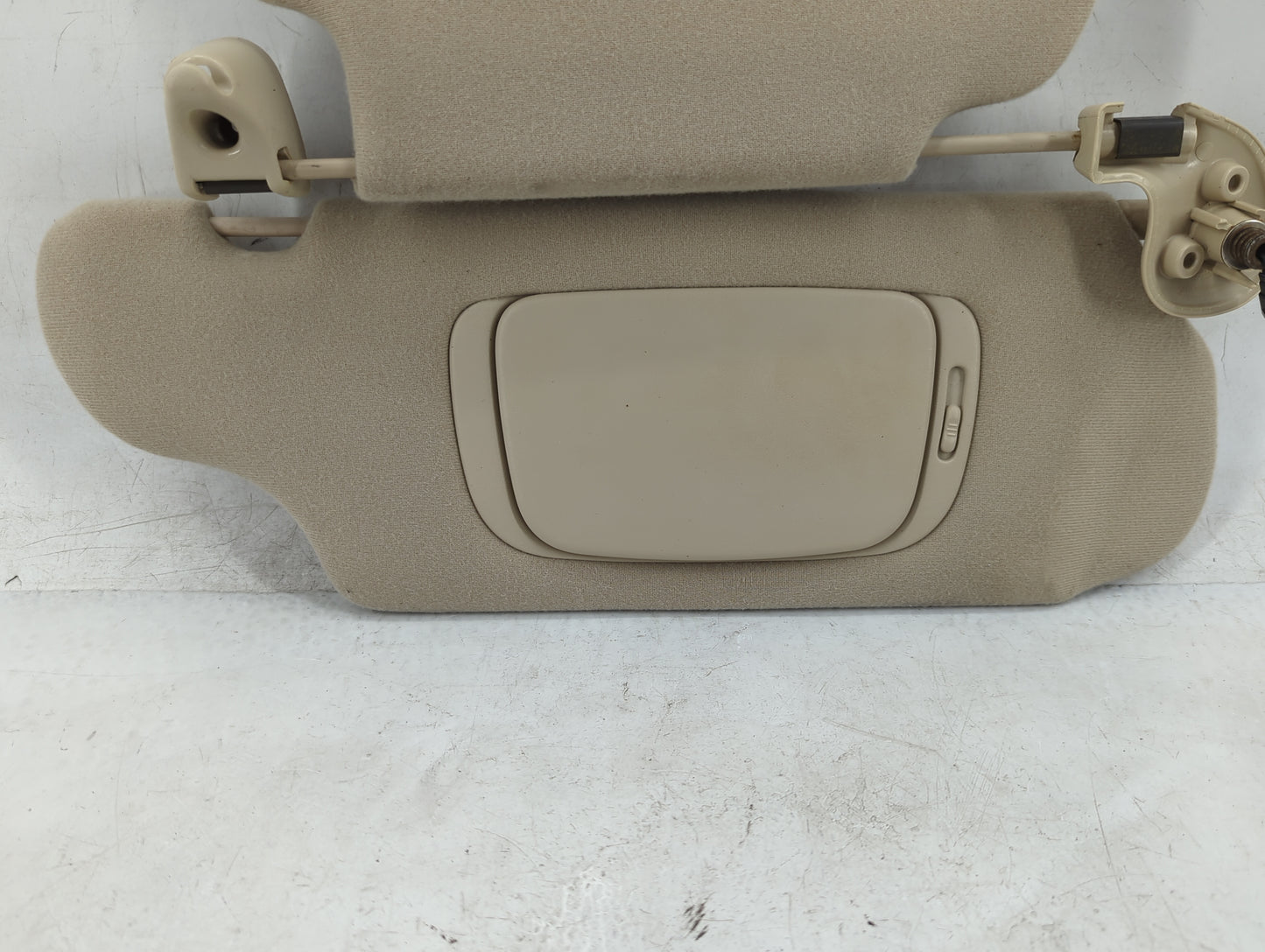 2000-2003 Ford Taurus Sun Visor Shade Replacement Passenger Right Mirror Fits Fits 2000 2001 2002 2003 OEM Used Auto Parts -