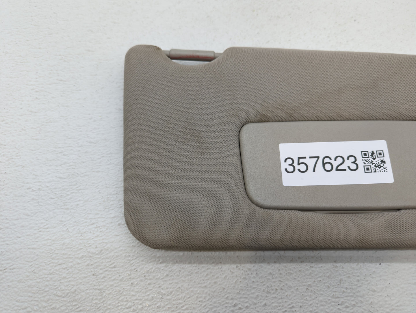 2002 Ford Taurus Sun Visor Shade Replacement Passenger Right Mirror Fits Fits 2001 2003 OEM Used Auto Parts - Oemusedautopar