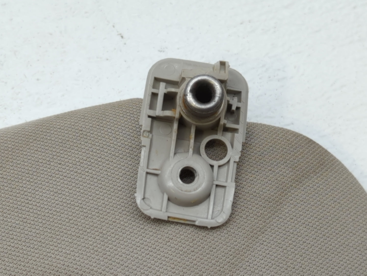 2002 Ford Taurus Sun Visor Shade Replacement Passenger Right Mirror Fits Fits 2001 2003 OEM Used Auto Parts - Oemusedautopar