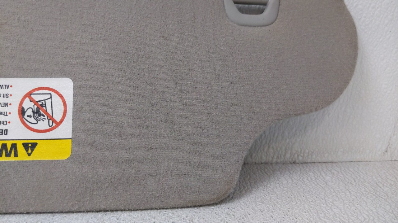 2002 Ford Taurus Sun Visor Shade Replacement Passenger Right Mirror Fits Fits 2001 2003 OEM Used Auto Parts - Oemusedautopar