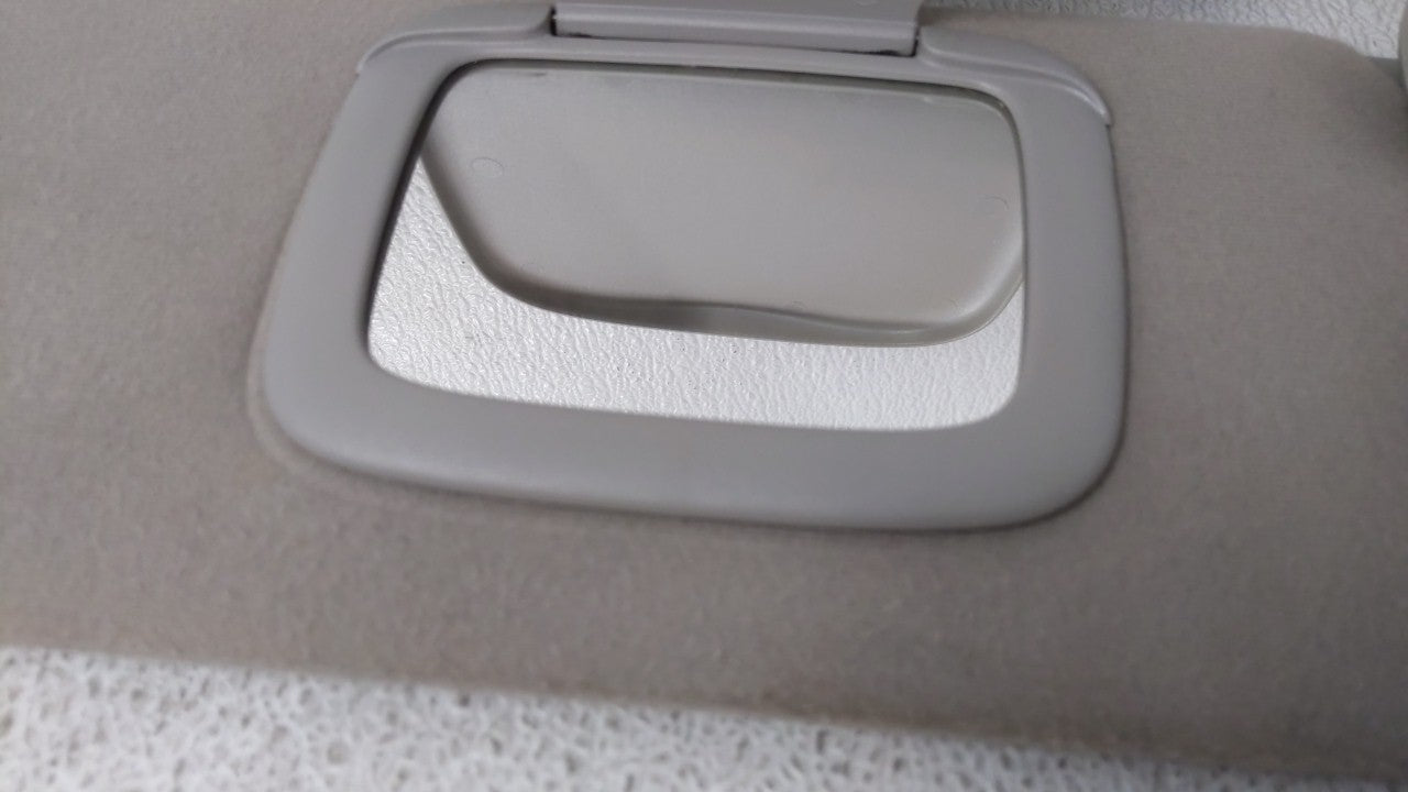 2002 Ford Taurus Sun Visor Shade Replacement Passenger Right Mirror Fits Fits 2001 2003 OEM Used Auto Parts - Oemusedautopar