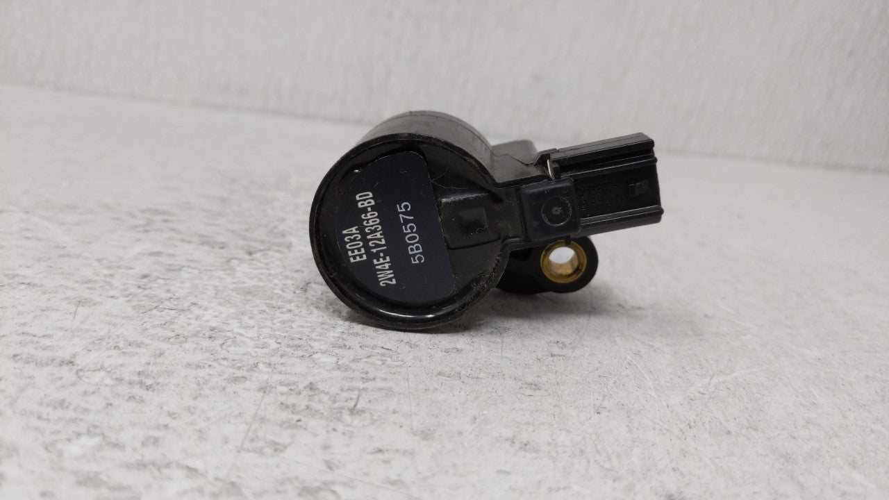 2002-2005 Ford Thunderbird Ignition Coil Igniter Pack - Oemusedautoparts1.com