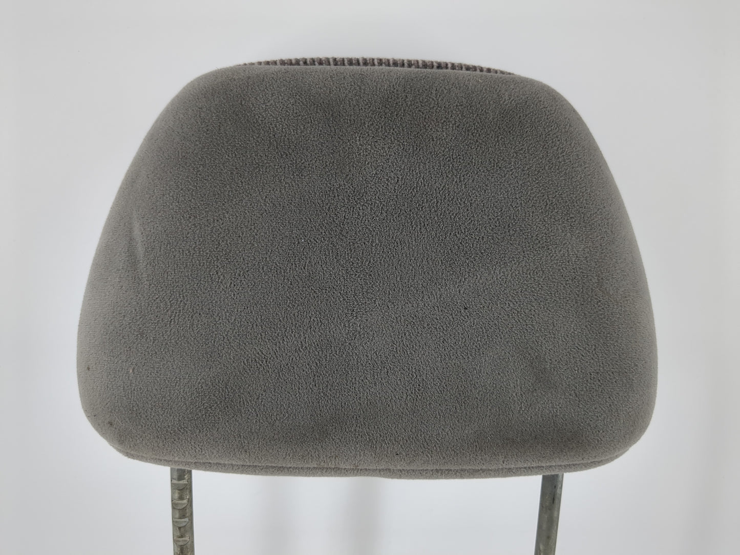 2001-2002 Ford Windstar Headrest Head Rest Front Driver Passenger Seat Fits Fits 2001 2002 OEM Used Auto Parts - Oemusedauto