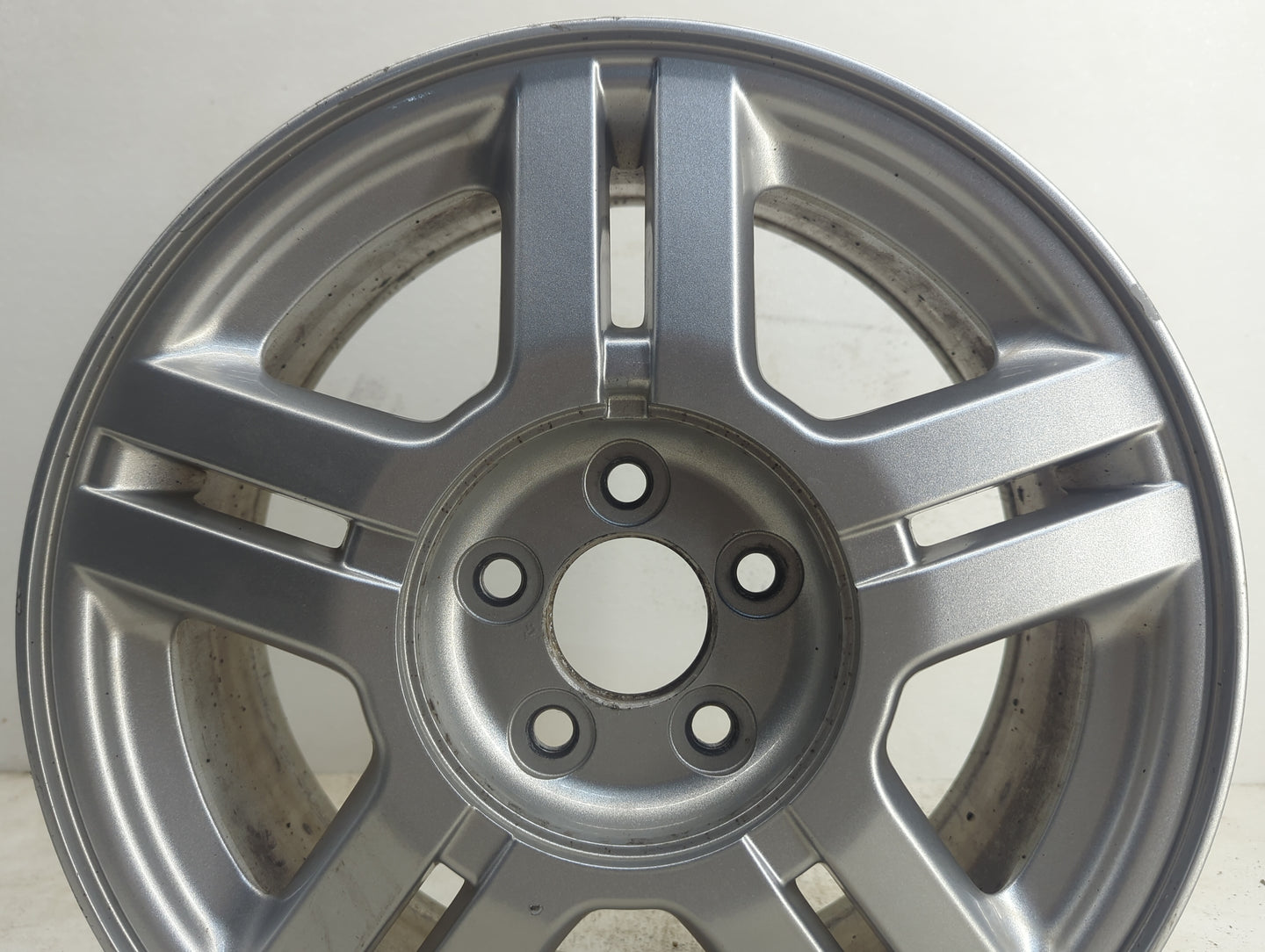 2001-2003 Ford Windstar Oem Wheel Rim - Oemusedautoparts1.com