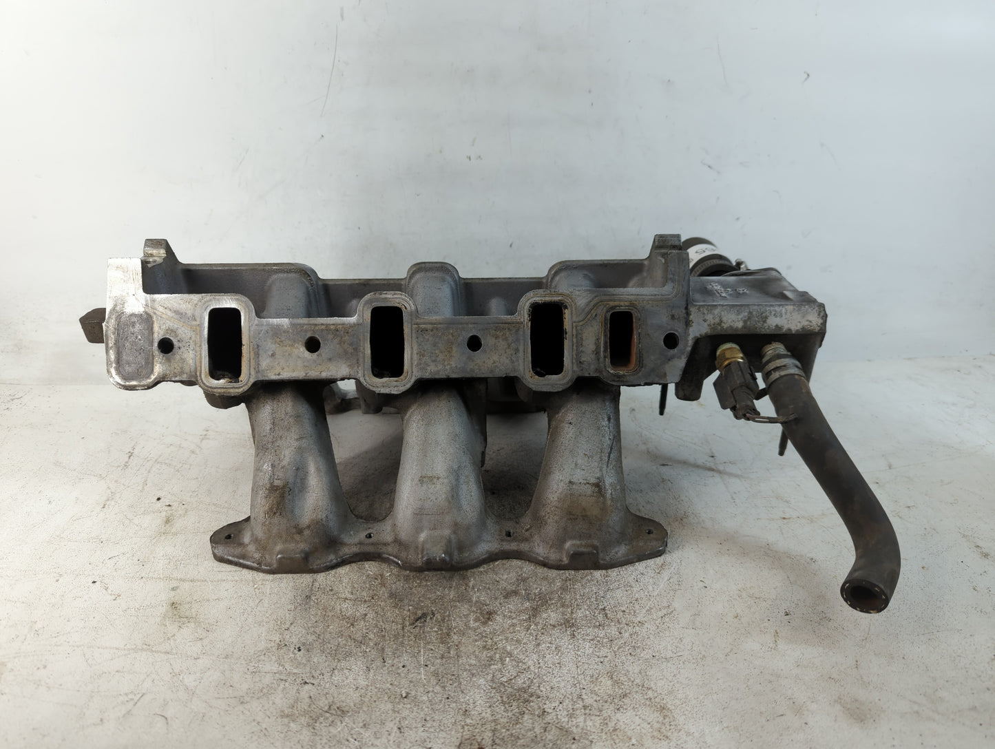 2001-2003 Ford Windstar Air Intake Manifold Fits Fits 2001 2002 2003 OEM Used Auto Parts - Oemusedautoparts1.com