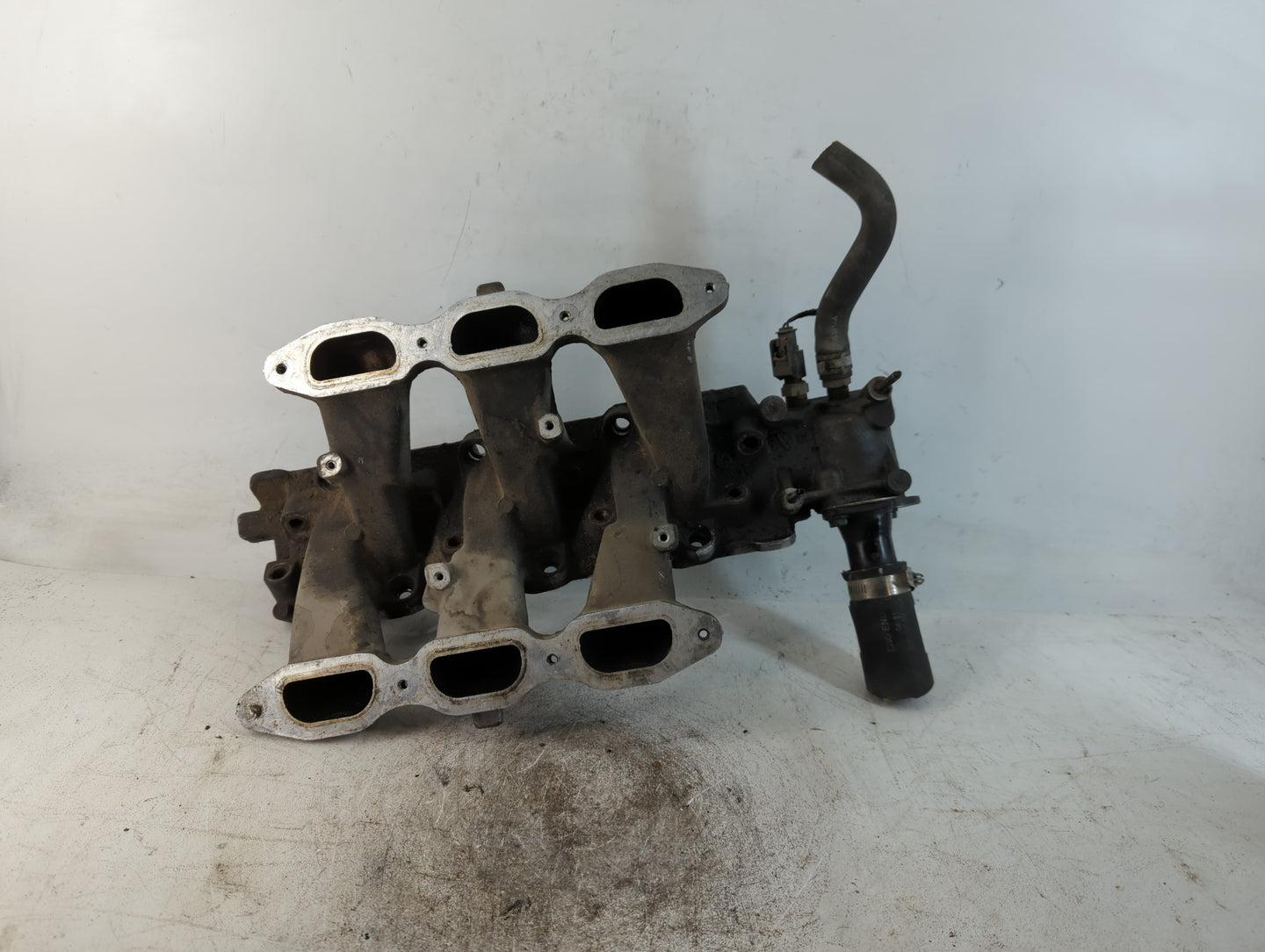 2001-2003 Ford Windstar Air Intake Manifold Fits Fits 2001 2002 2003 OEM Used Auto Parts - Oemusedautoparts1.com