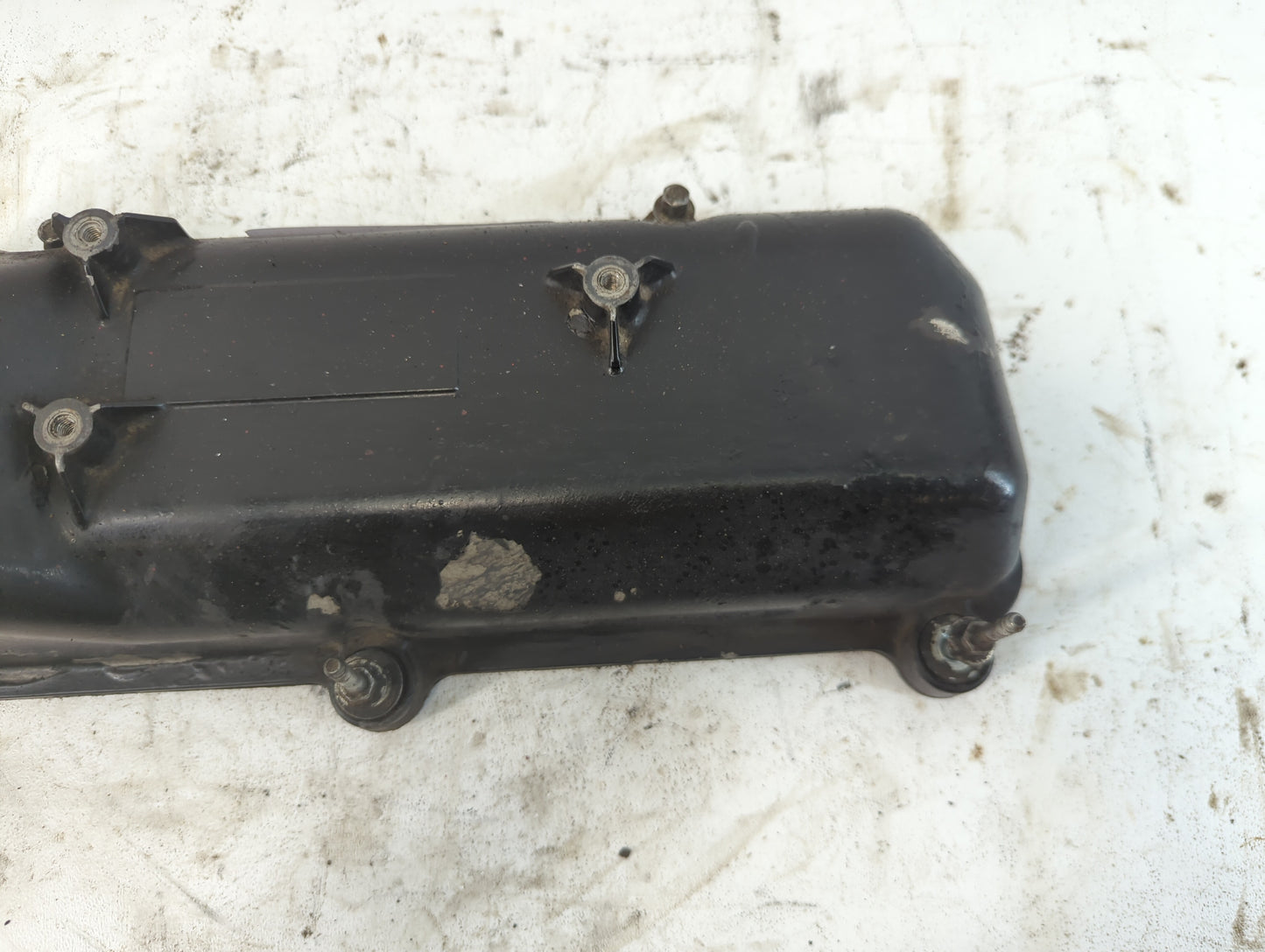 2002 Ford Windstar Driver Left Cylinder Head Valve Cover Fits OEM Used Auto Parts - Oemusedautoparts1.com