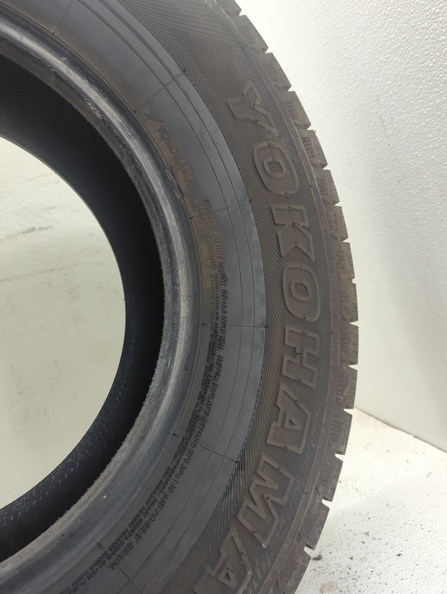 Used Tire LT245/75R16 YOKOHAMA YK-HTX 120/116R - Tread Depth 14/32 - Oemusedautoparts1.com