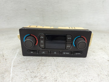 2002 Gmc Envoy Climate Control Module Temperature AC/Heater Replacement P/N:15079112 Fits OEM Used Auto Parts - Oemusedautop