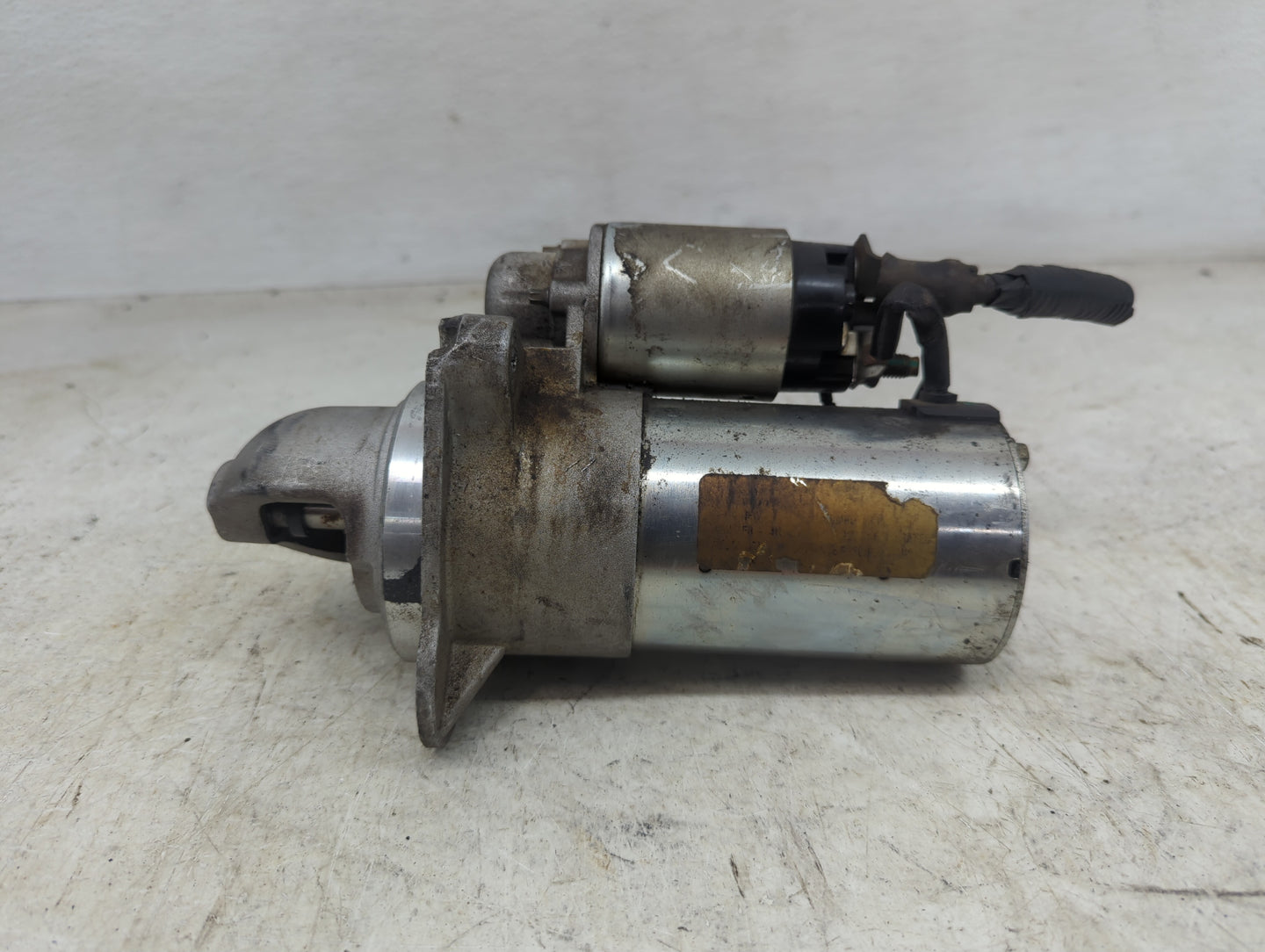 2002-2003 Gmc Envoy Car Starter Motor Solenoid OEM Fits Fits 2002 2003 OEM Used Auto Parts - Oemusedautoparts1.com