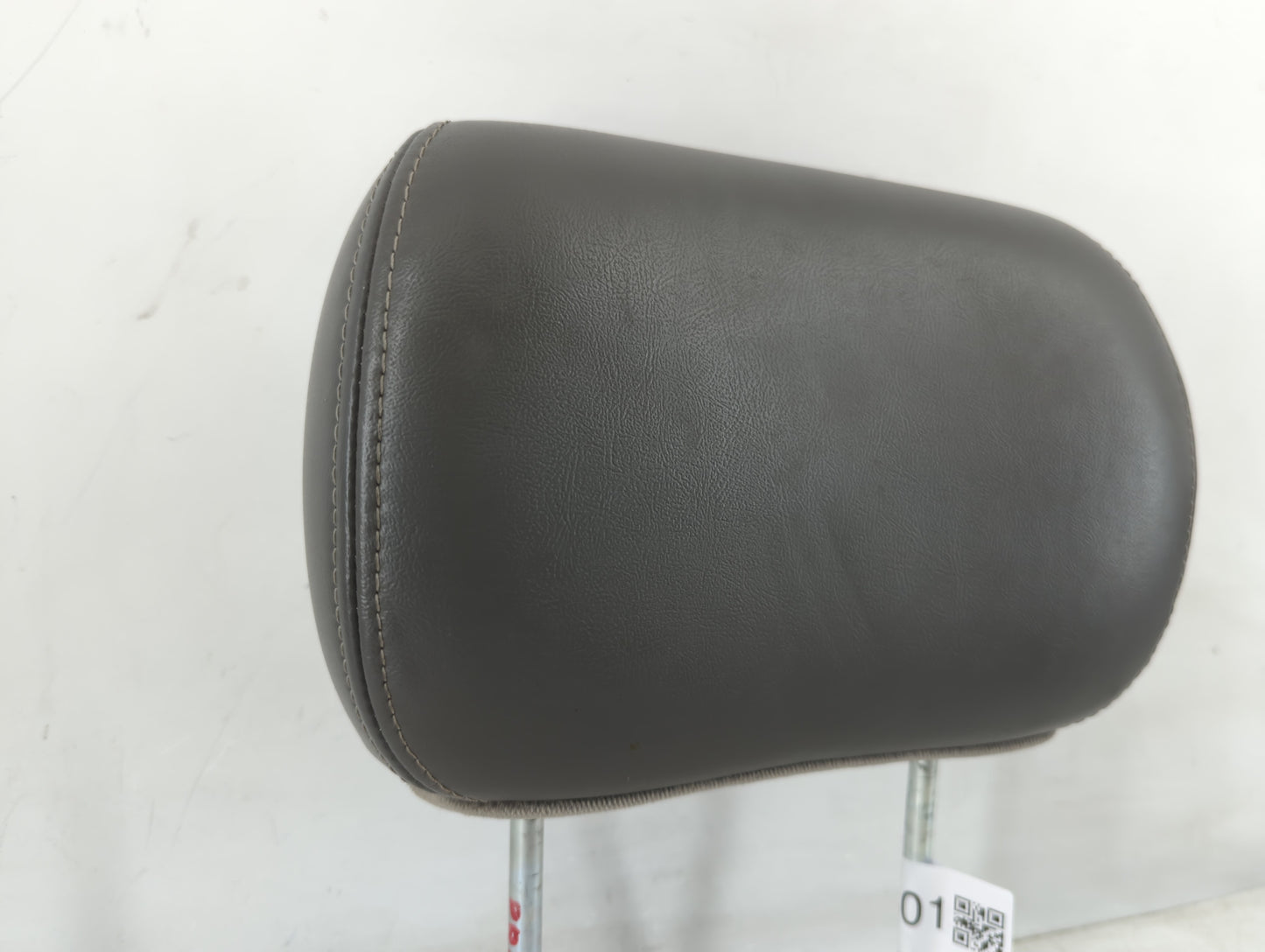 2002 Gmc Envoy Headrest Head Rest Front Driver Passenger Seat Fits OEM Used Auto Parts - Oemusedautoparts1.com