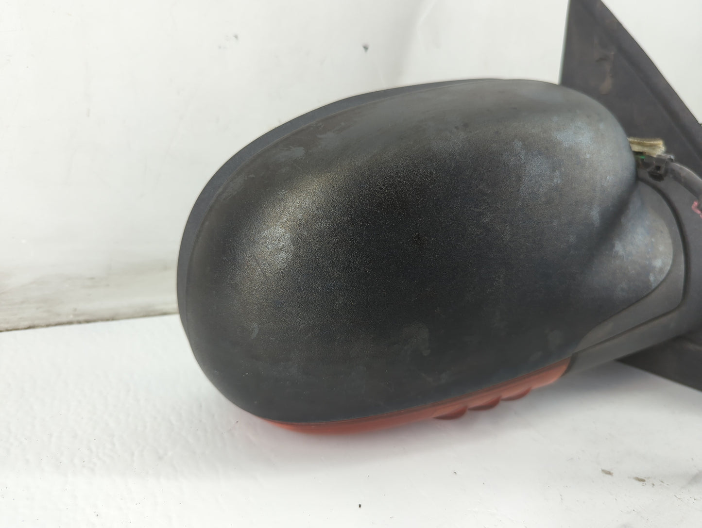 2002-2006 Gmc Envoy Passenger Side View Mirror - Right Door Mirror OEM Used - Oemusedautoparts1.com