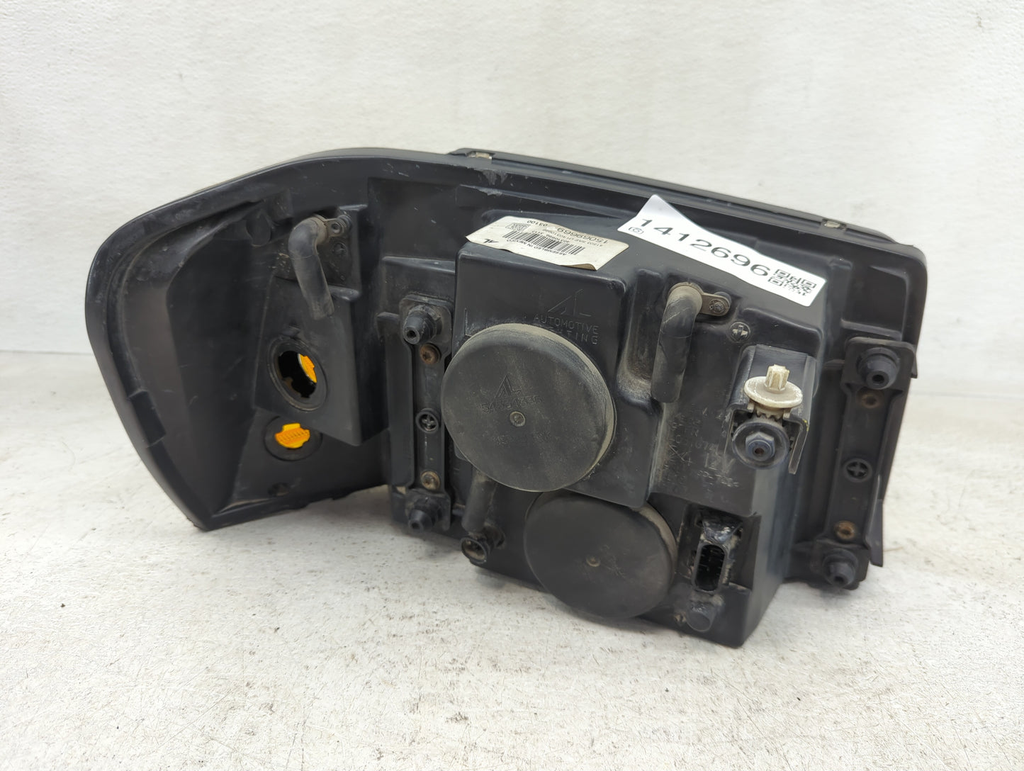 2002-2009 Gmc Envoy Driver Left Oem Head Light Headlight Lamp - Oemusedautoparts1.com