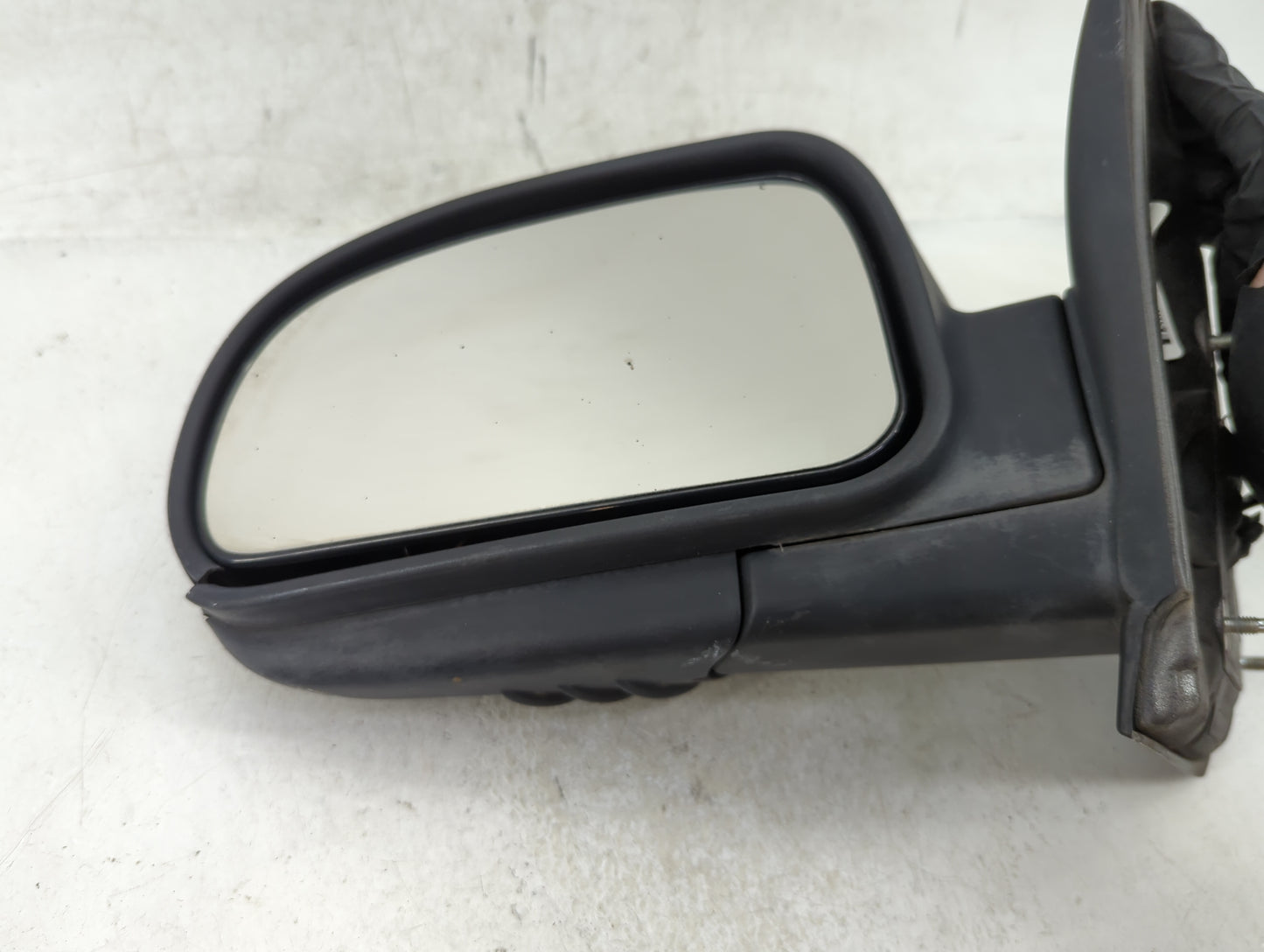 2002-2003 Gmc Envoy Driver Side View Mirror - Left Door Mirror OEM Used - Oemusedautoparts1.com