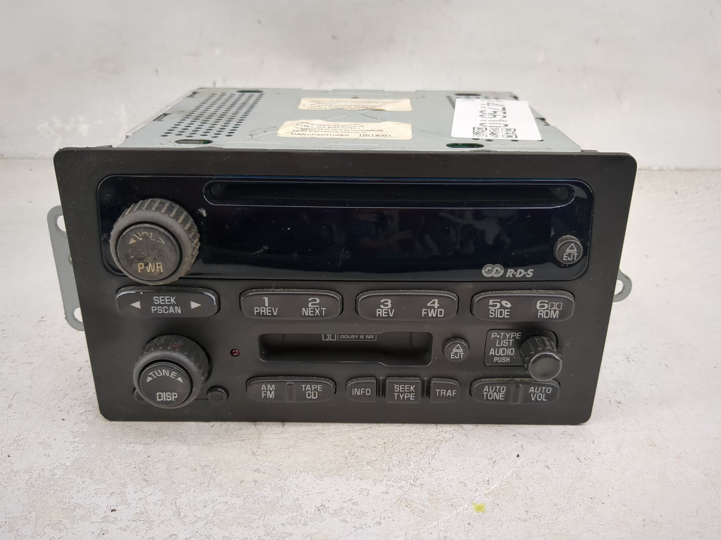 2002-2003 Gmc Envoy Radio AM FM Cd Player Receiver Replacement P/N:15058225 Fits Fits 2002 2003 OEM Used Auto Parts - Oemuse