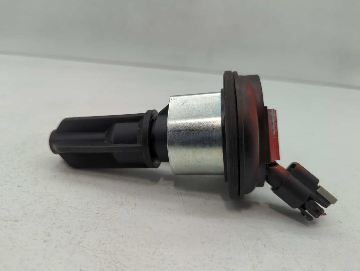 2002-2005 Gmc Envoy Ignition Coil Igniter Pack - Oemusedautoparts1.com
