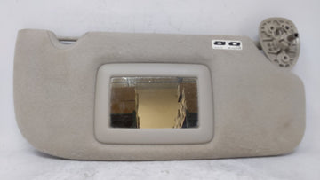 2002 Gmc Envoy Sun Visor Shade Replacement Passenger Right Mirror Fits OEM Used Auto Parts - Oemusedautoparts1.com