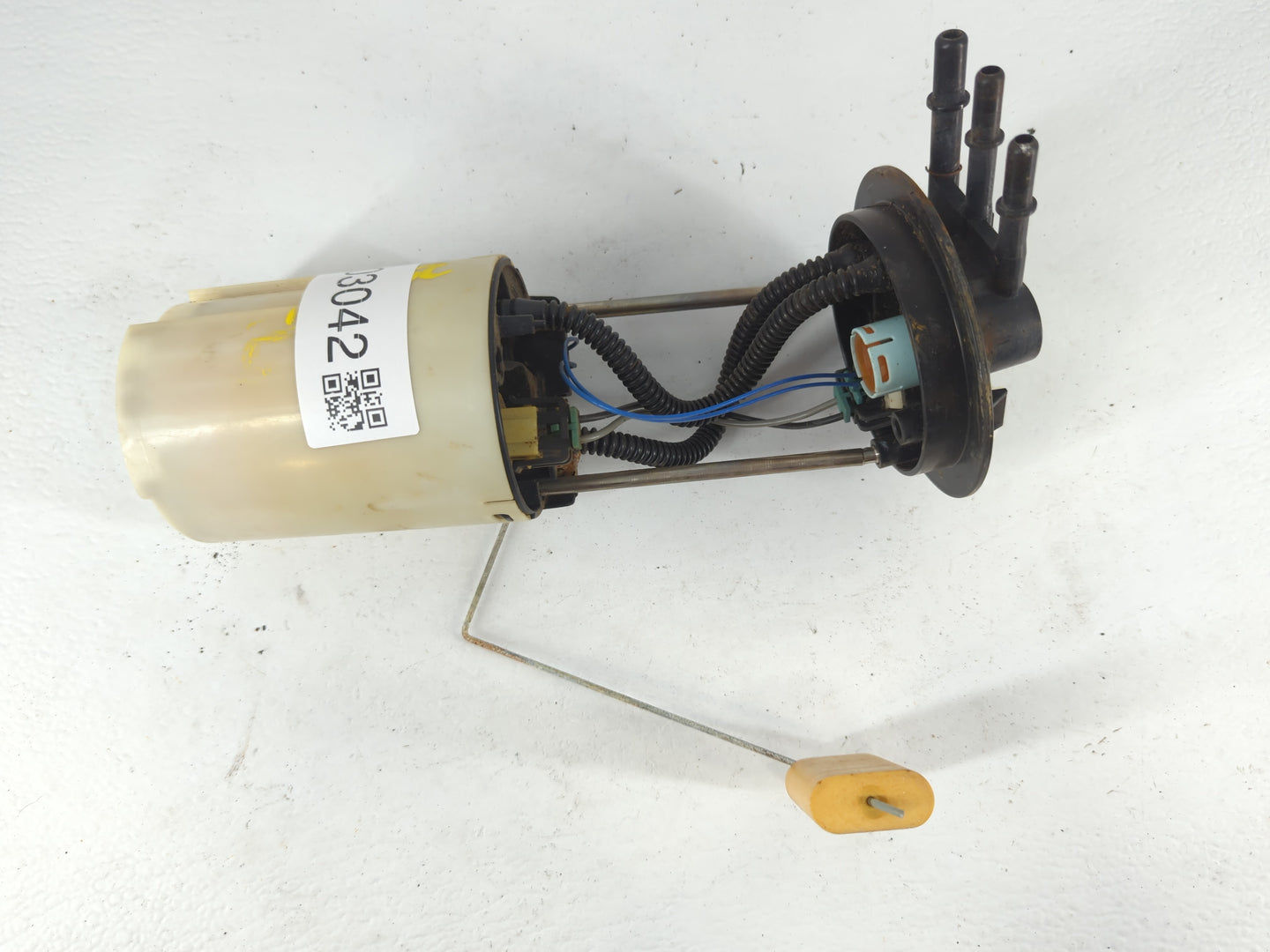 2002-2004 Gmc Envoy Electrical Gas Fuel Pump Assembly - Oemusedautoparts1.com
