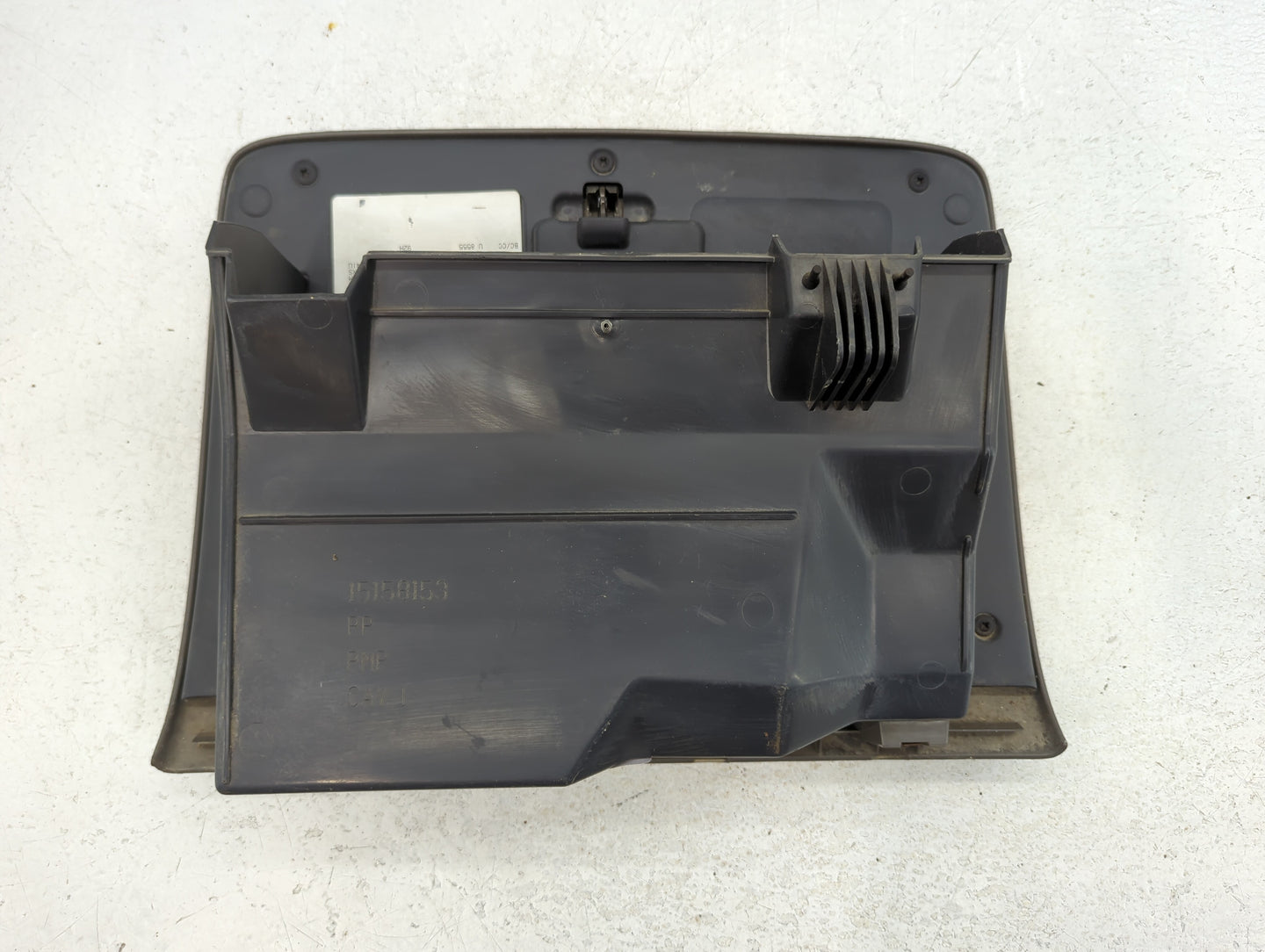 2002 Gmc Envoy Passenger Glove Box Door Storage Compartment - Oemusedautoparts1.com