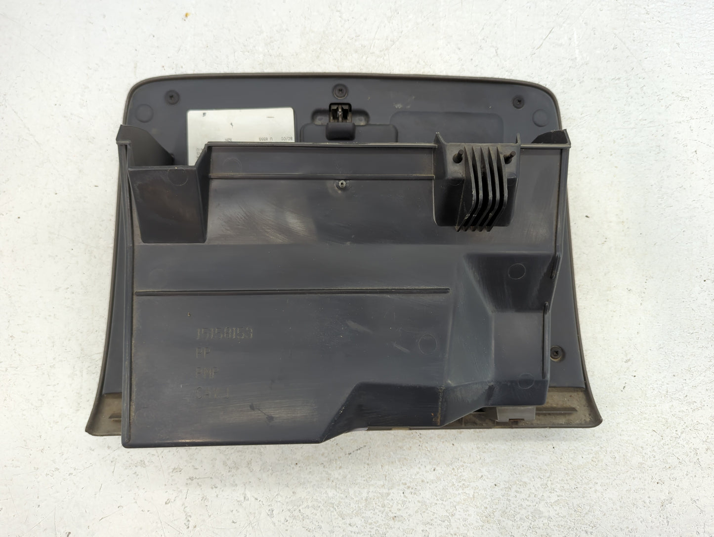 2002 Gmc Envoy Passenger Glove Box Door Storage Compartment - Oemusedautoparts1.com