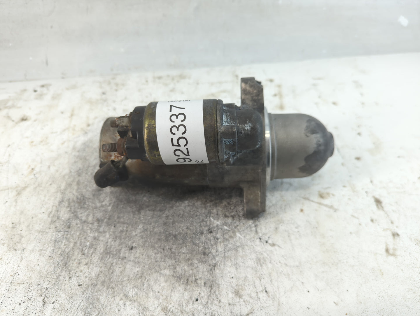 2002-2003 Gmc Envoy Car Starter Motor Solenoid OEM Fits Fits 2002 2003 OEM Used Auto Parts - Oemusedautoparts1.com