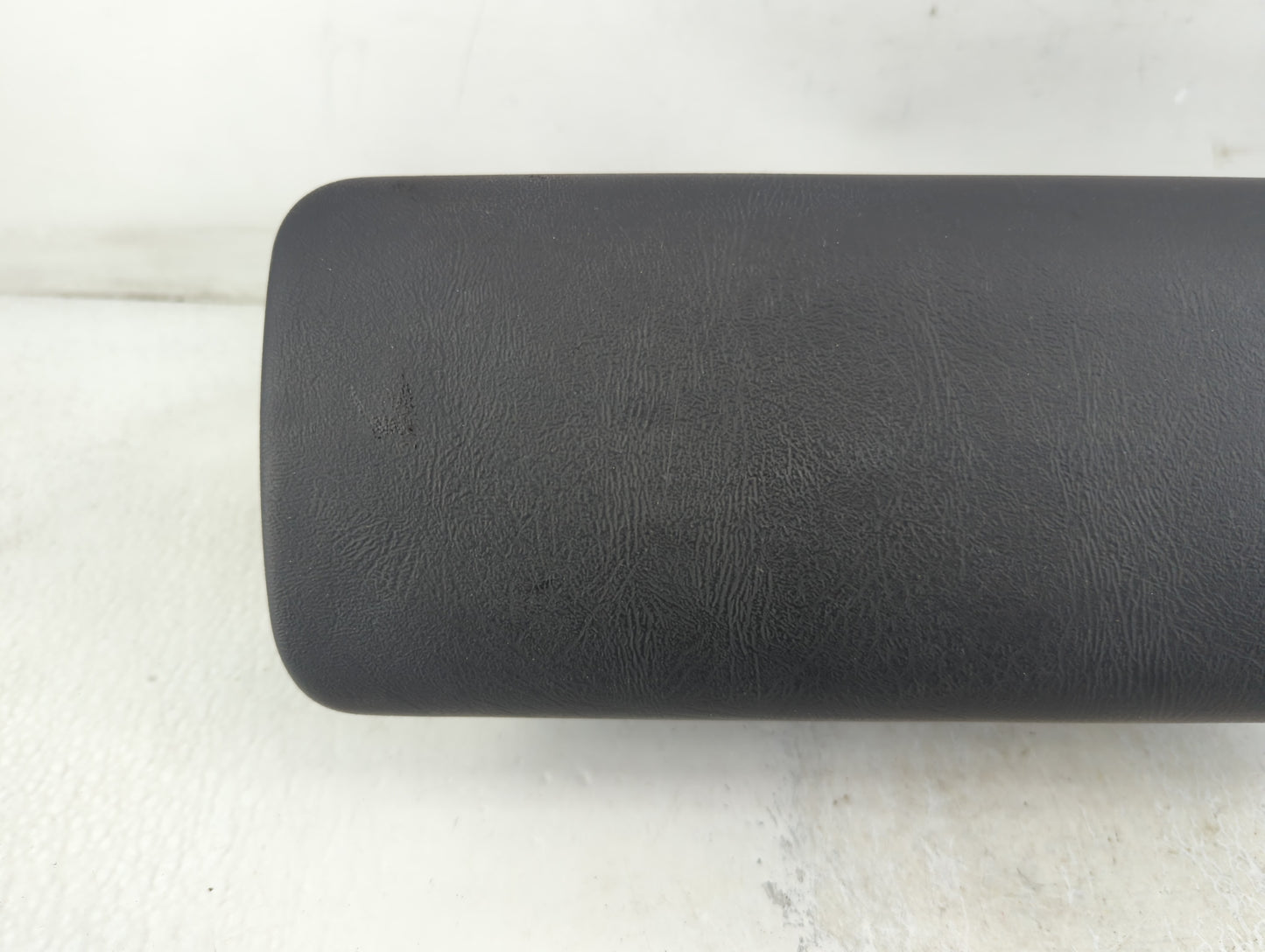 Gmc S10 Blazer Air Bag Passenger Right Dashboard Oem - Oemusedautoparts1.com