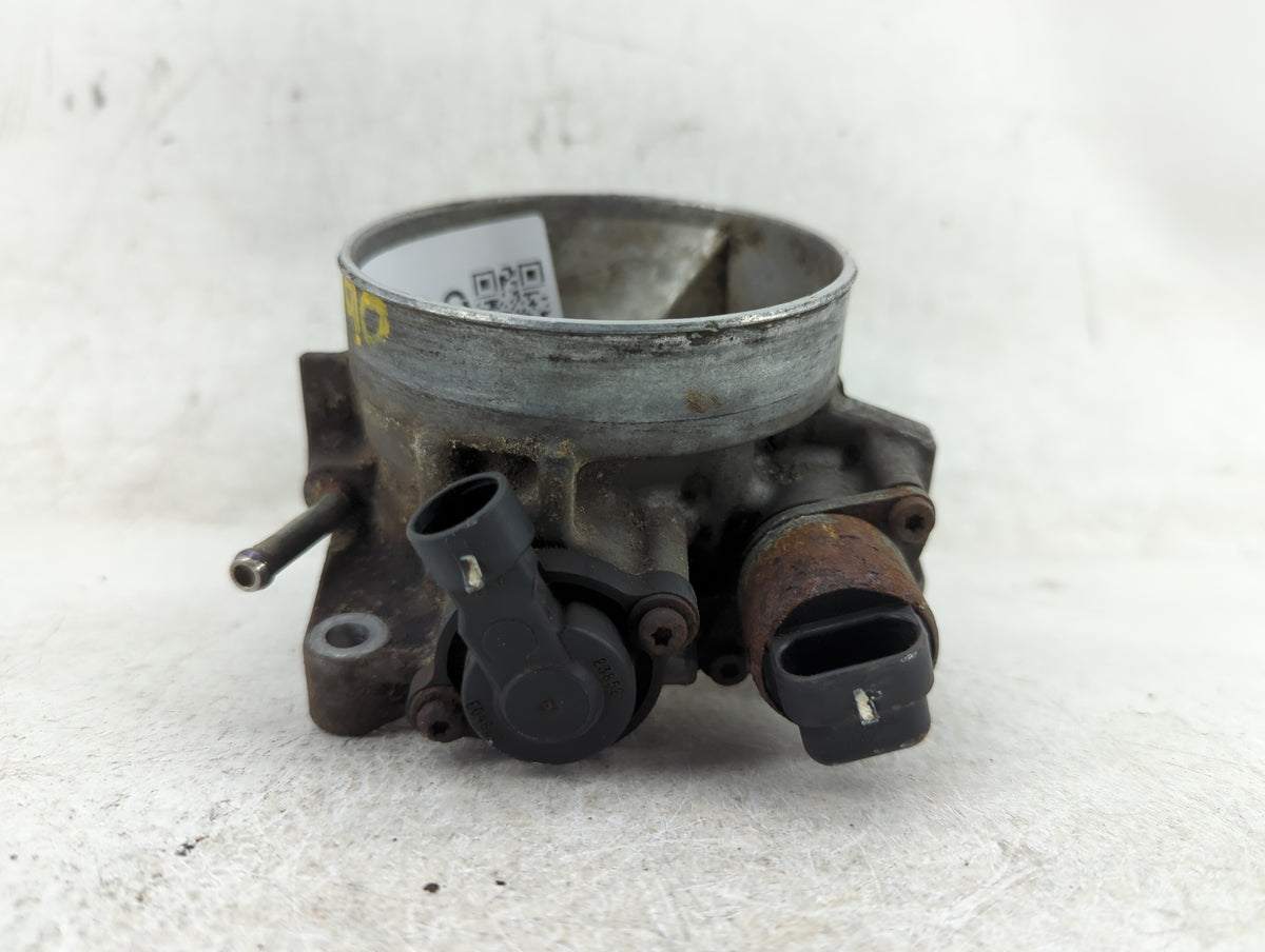 2002-2007 Gmc Sierra 1500 Throttle Body Fits Fits 2001 2002 2003 2004 2005 2006 2007 OEM Used Auto Parts - Oemusedautoparts1