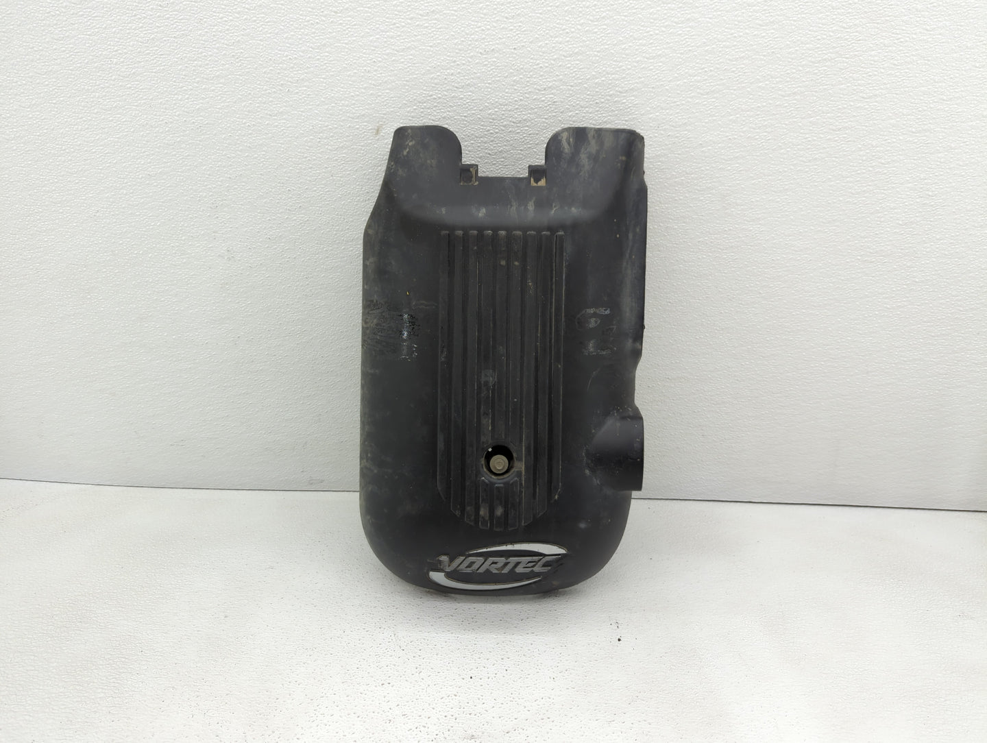 2002 Gmc Sierra 1500 Engine Cover - Oemusedautoparts1.com