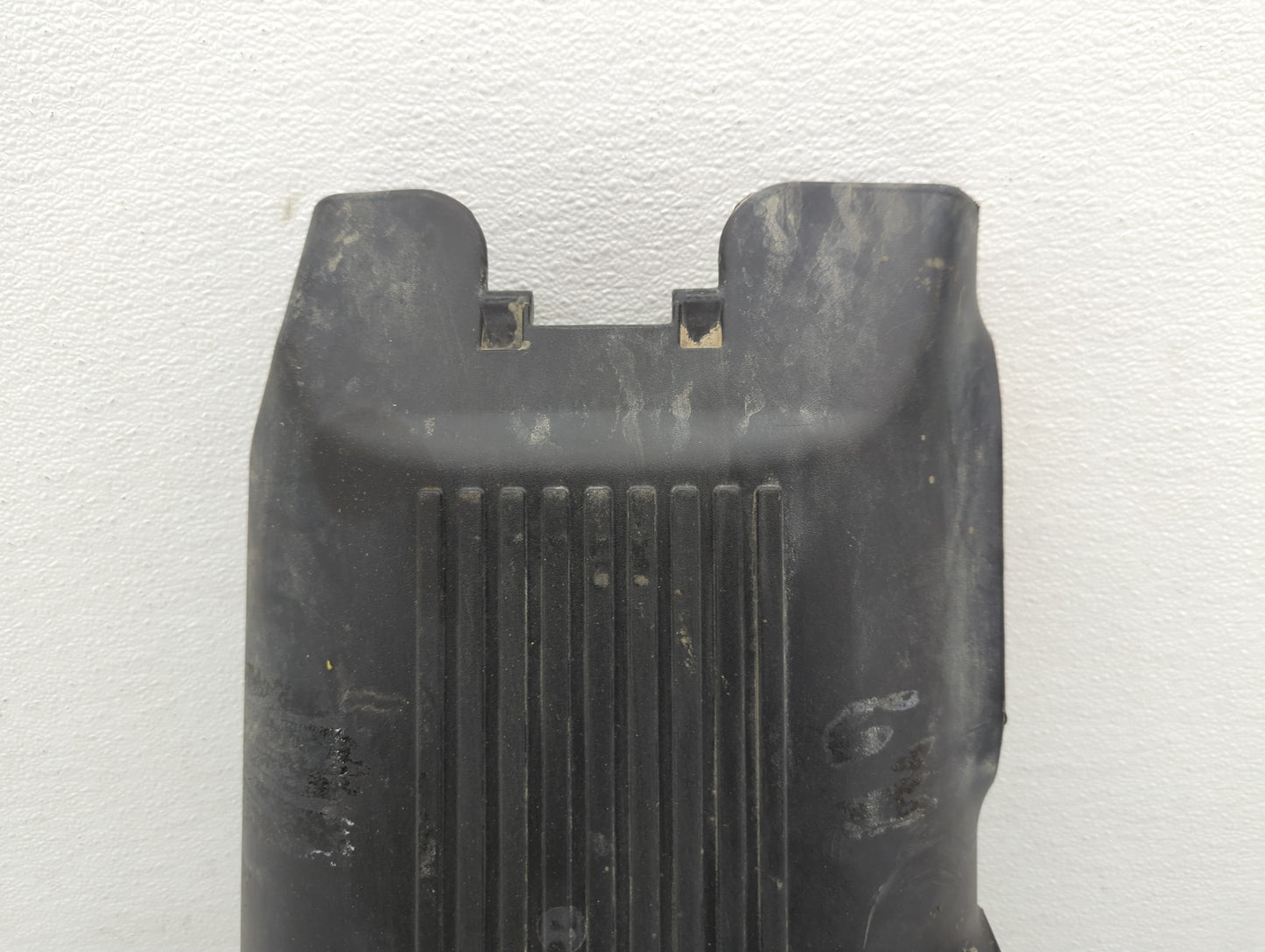 2002 Gmc Sierra 1500 Engine Cover - Oemusedautoparts1.com