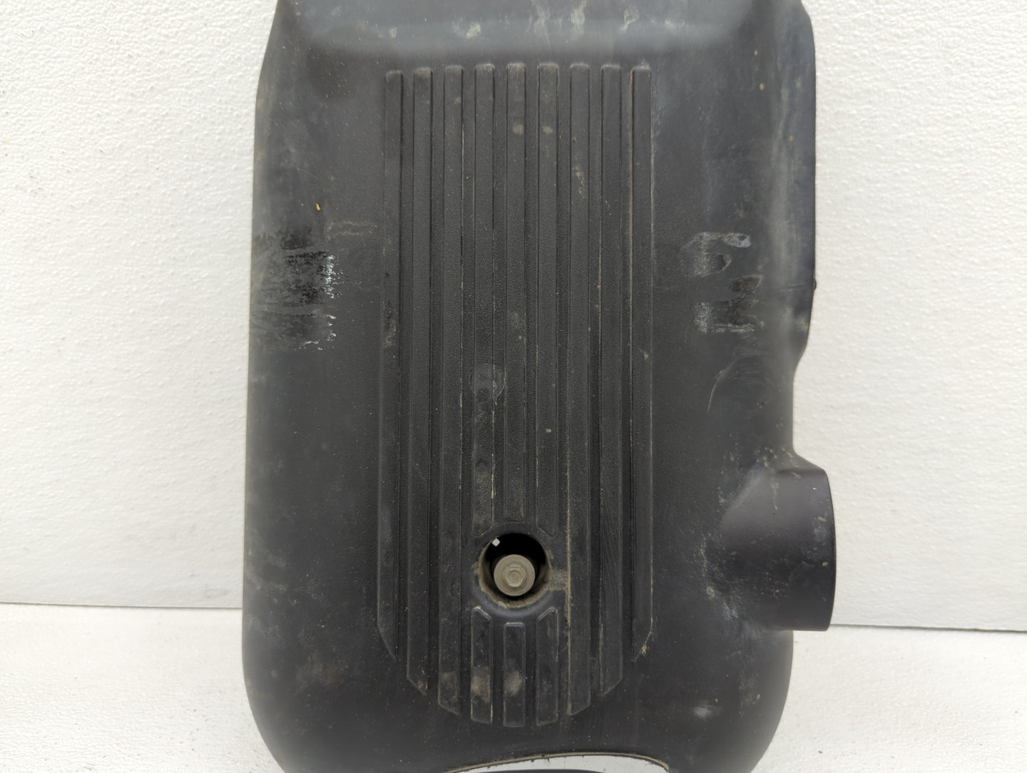 2002 Gmc Sierra 1500 Engine Cover - Oemusedautoparts1.com