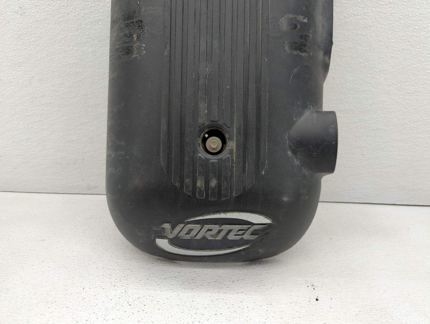 2002 Gmc Sierra 1500 Engine Cover - Oemusedautoparts1.com
