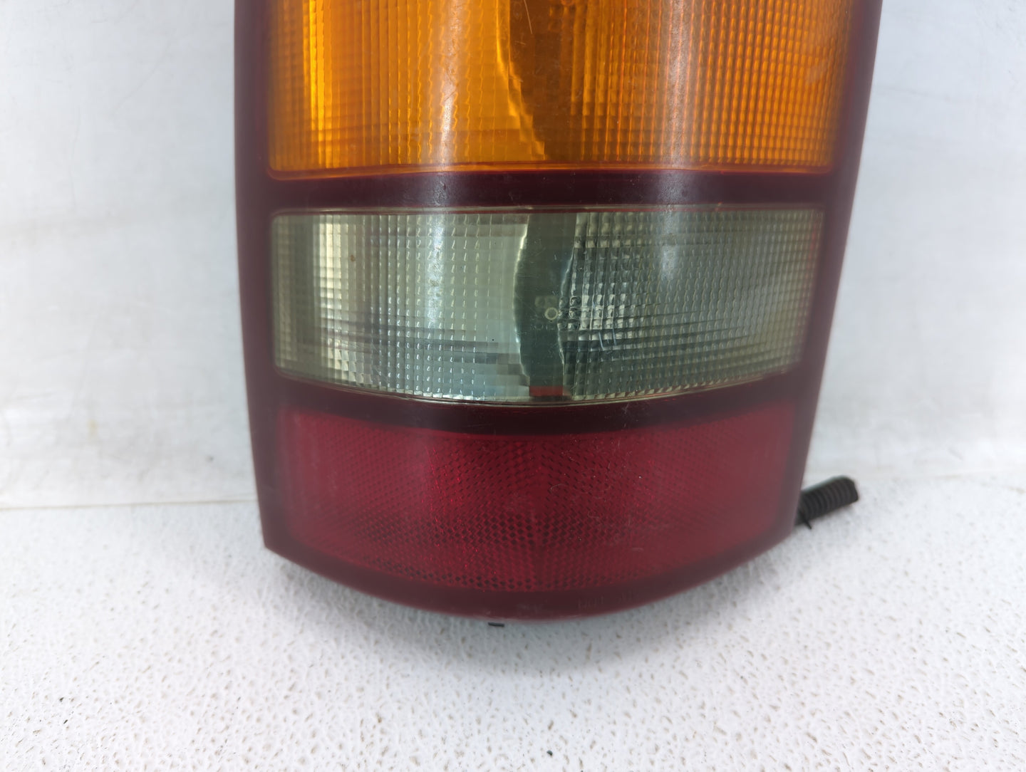 1999-2003 Gmc Sierra 1500 Tail Light Assembly Driver Left OEM P/N:16524515 Fits Fits 1999 2000 2001 2002 2003 OEM Used Auto 