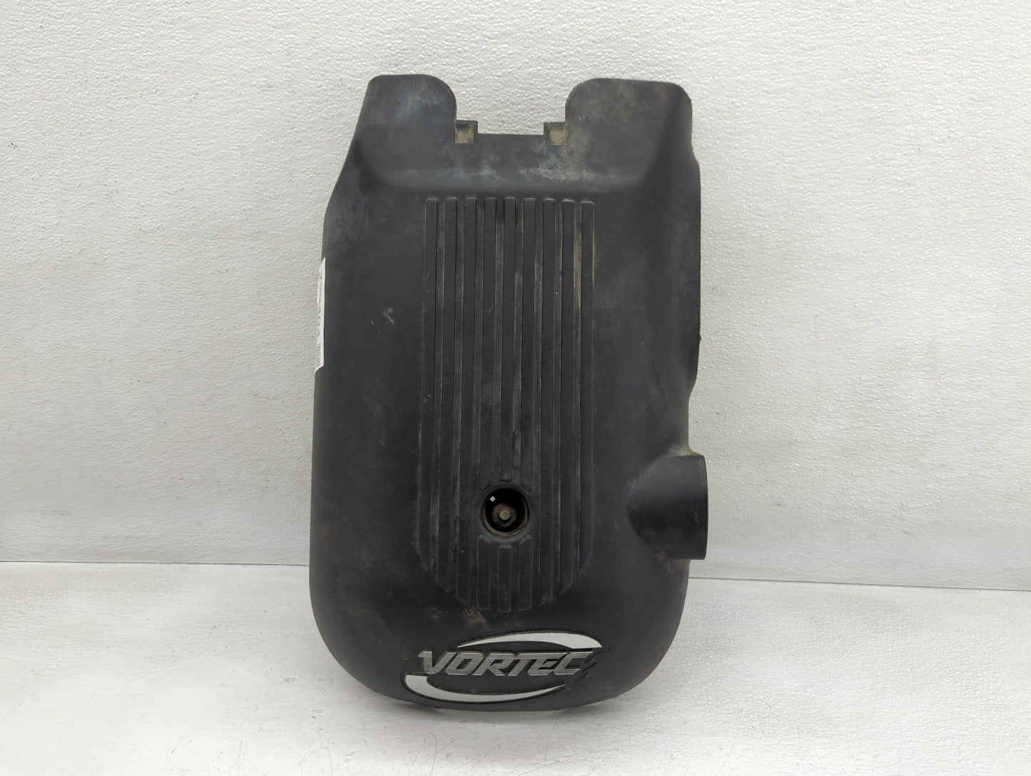 2002 Gmc Sierra 2500 Engine Cover - Oemusedautoparts1.com