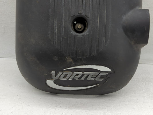 2002 Gmc Sierra 2500 Engine Cover
