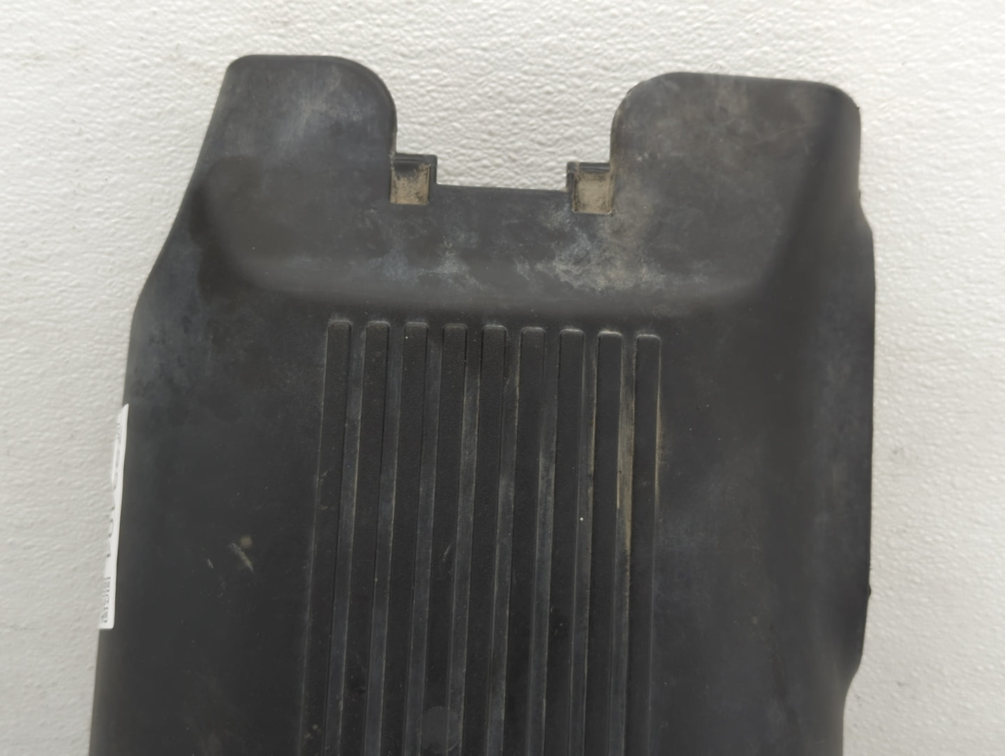 2002 Gmc Sierra 2500 Engine Cover - Oemusedautoparts1.com